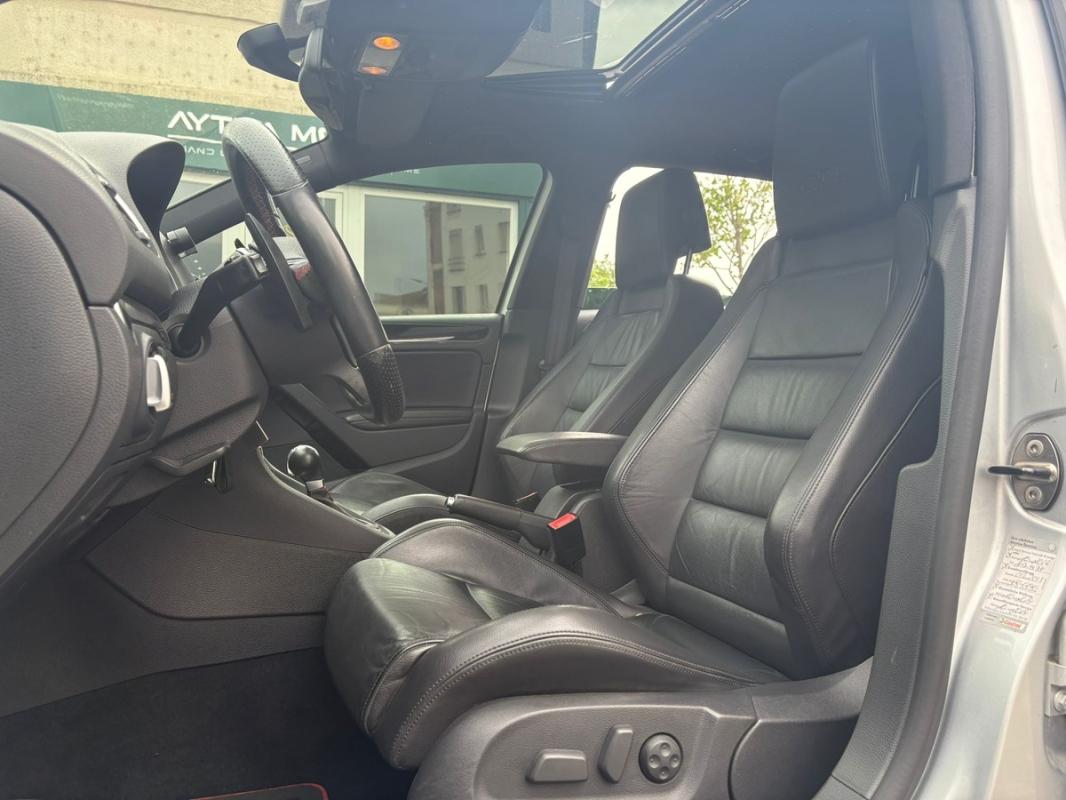 Volkswagen Golf 6 GTI phase 1 - 210 cv Boite DSG 7