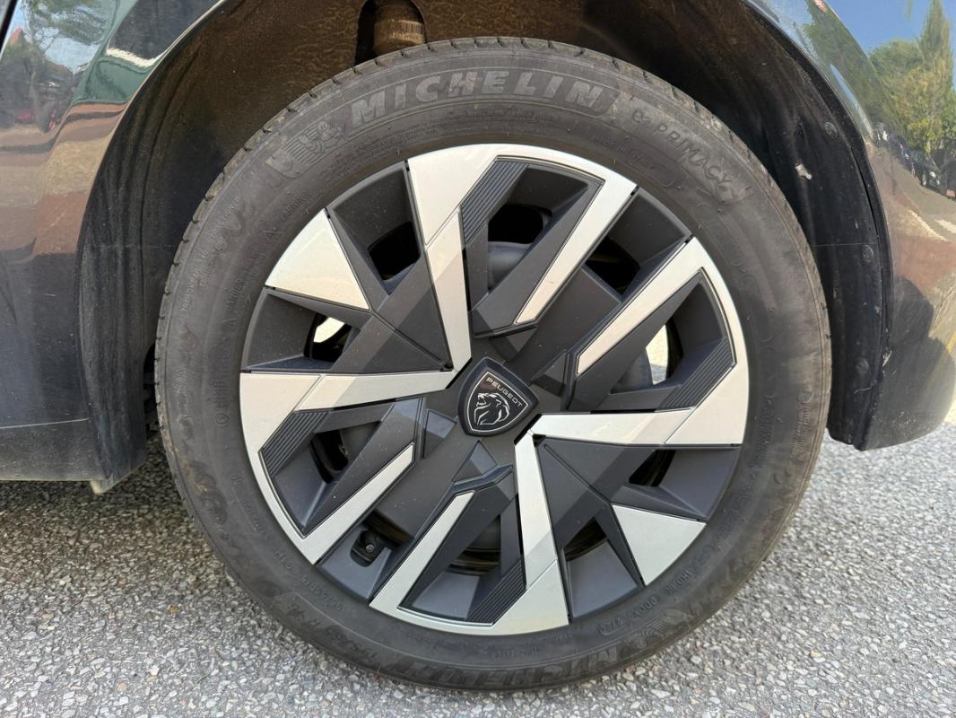 Peugeot 208 Active 75 cvs - Moteur à chaine