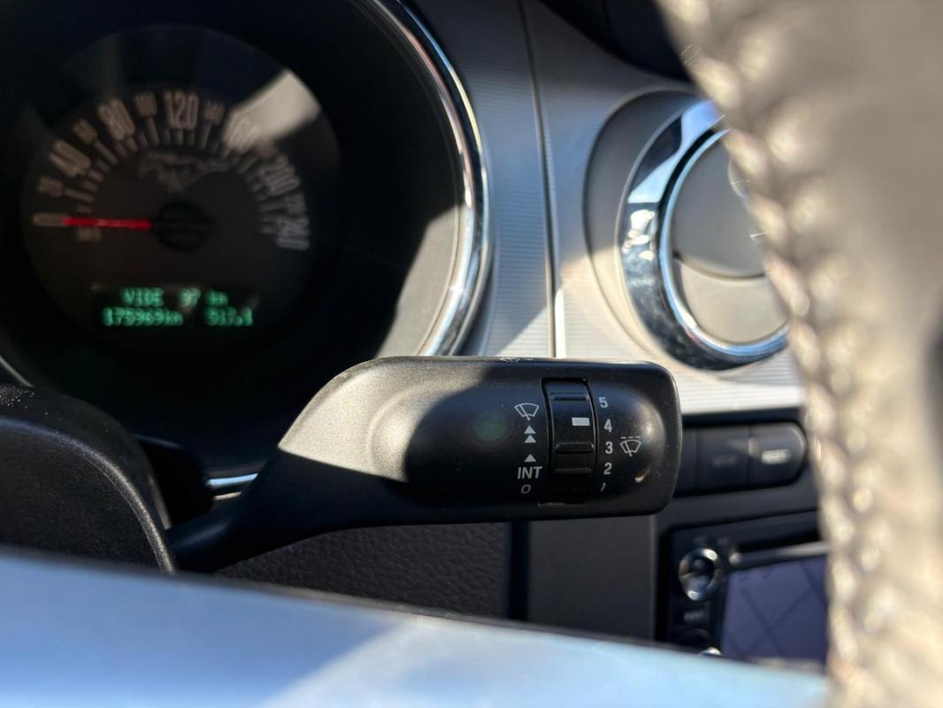Ford Mustang GT Premium - V8 4.6L