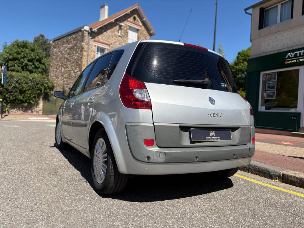 Renault Scenic Privilège TDI 1.9 - 130 CV