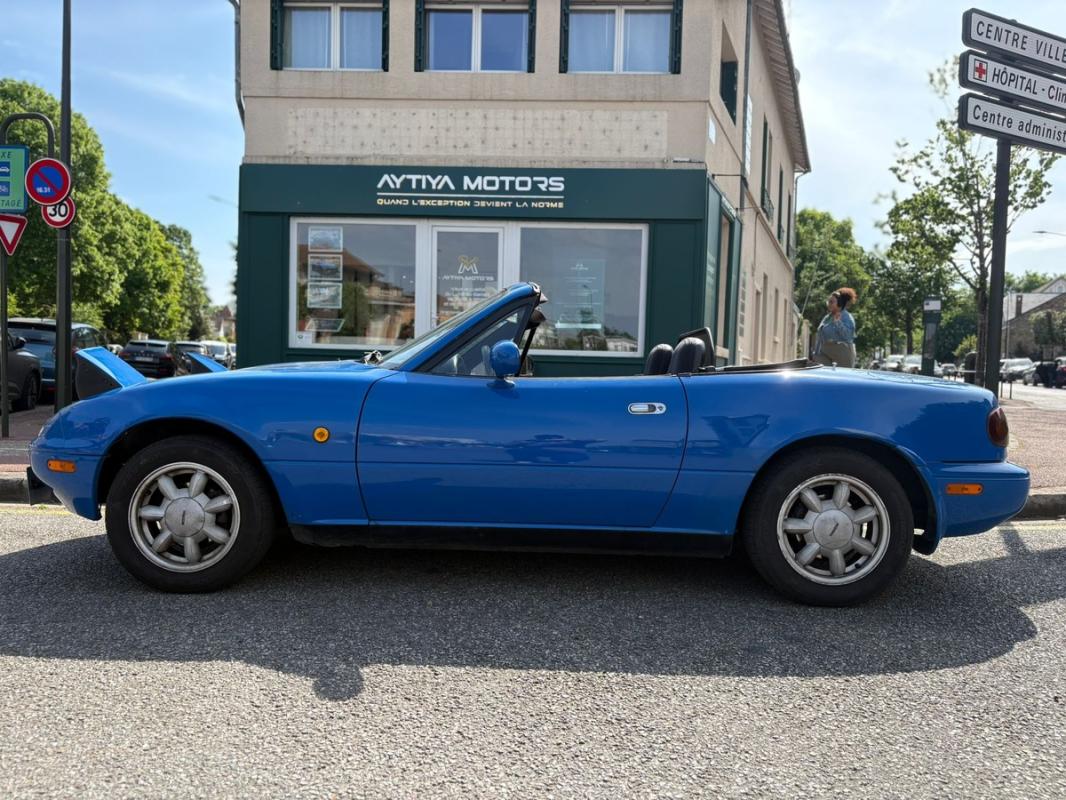 Mazda Mx5 Miata NA Blue Mariner