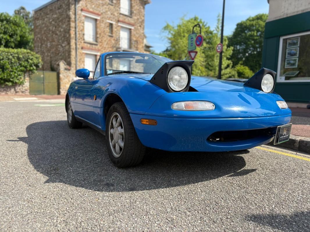 Mazda Mx5 Miata NA Blue Mariner