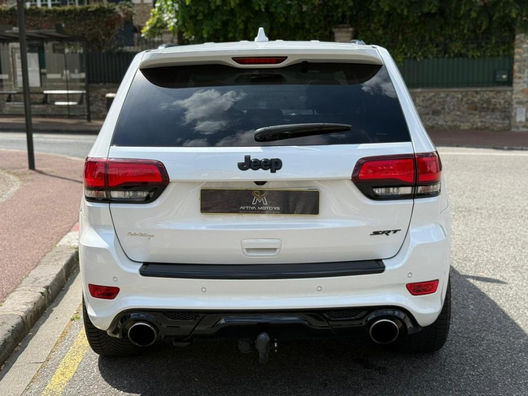 Jeep Grand Cherokee V8 SRT - Night edition