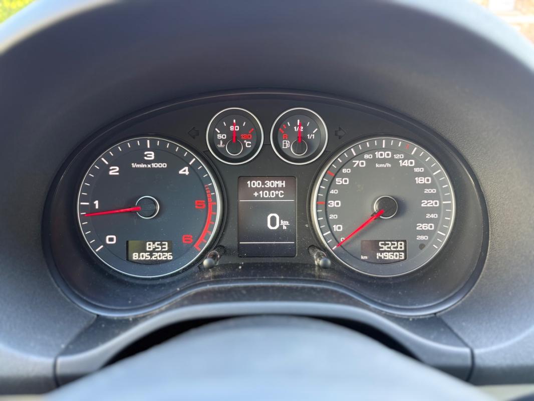 Audi A3 DESIGN EDITION Phase 2 1.6 TDi 16V 105 cv *STAGE 1*