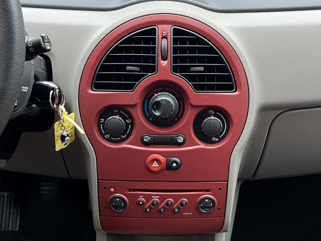 Renault Modus 1.4 100 Cv 5 PORTES CLIMATISATION / PAIEMENT EN 4 FOIS PAR CB POSSIBLE - GARANTIE 1 AN