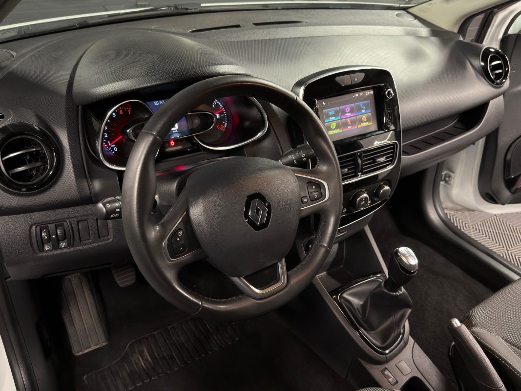 Renault Clio 4 IV PHASE 2 ESTATE / BREAK 1.2 75 Cv 89 100 Kms ECRAN GPS CRIT AIR 1 - GARANTIE AN
