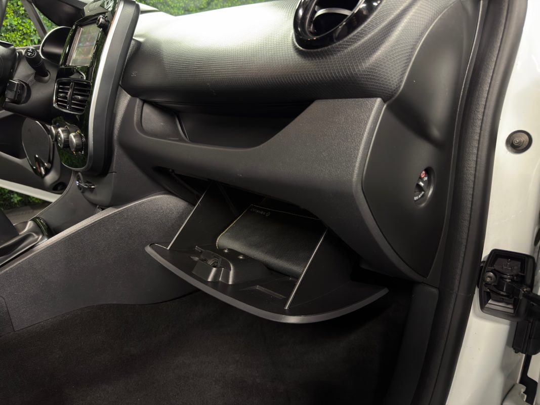 Renault Clio 4 IV PHASE 2 ESTATE / BREAK 1.2 75 Cv 89 100 Kms ECRAN GPS CRIT AIR 1 - GARANTIE AN