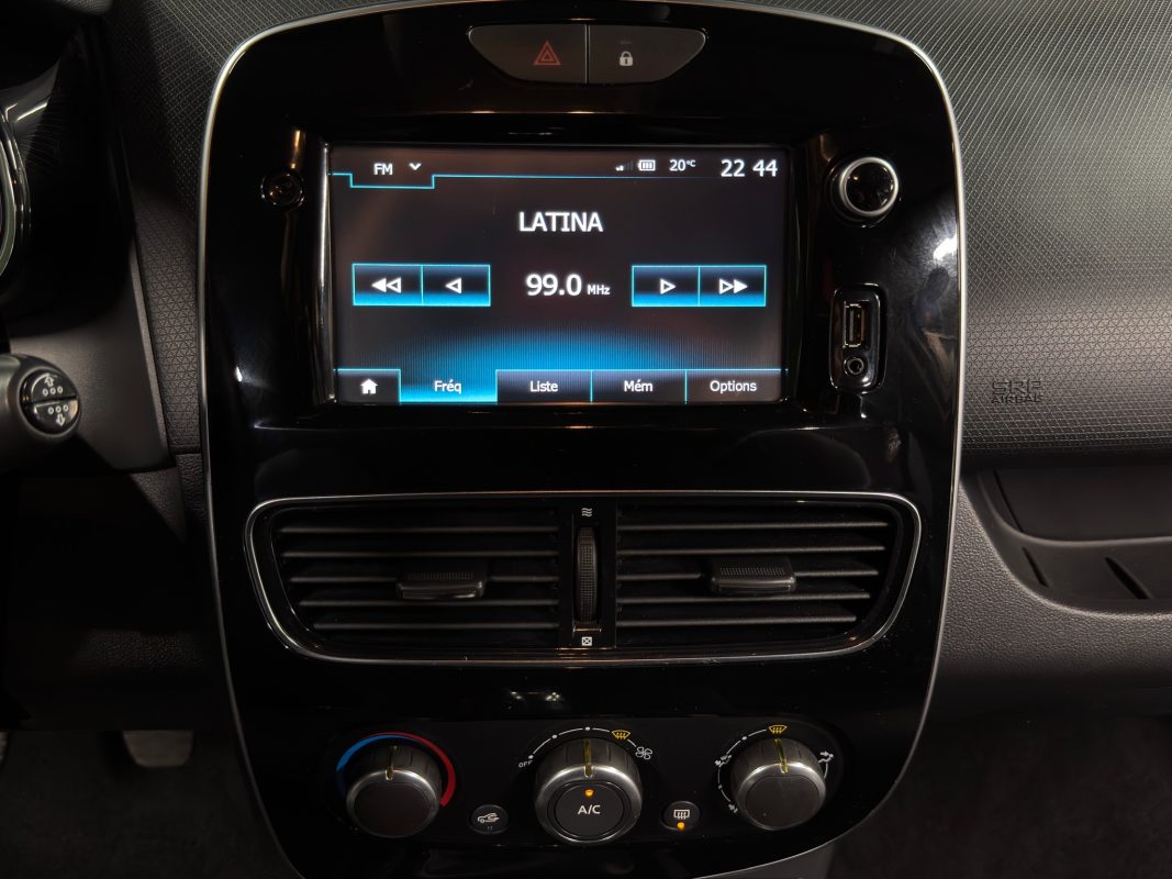 Renault Clio 4 IV PHASE 2 ESTATE / BREAK 1.2 75 Cv 89 100 Kms ECRAN GPS CRIT AIR 1 - GARANTIE AN