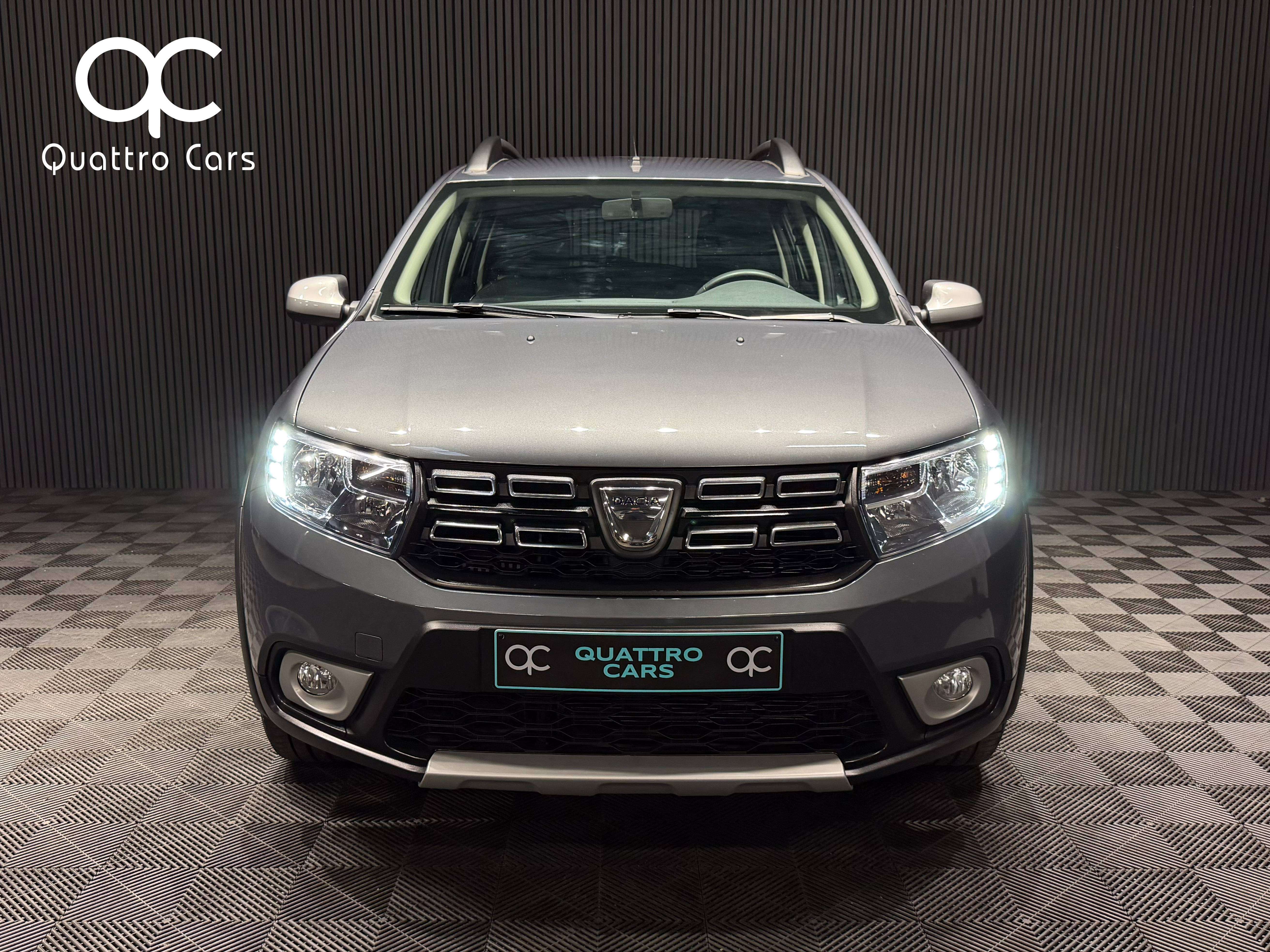 Dacia Sandero Stepway 0.9 TCe - 1ere Main - Gps - Clim