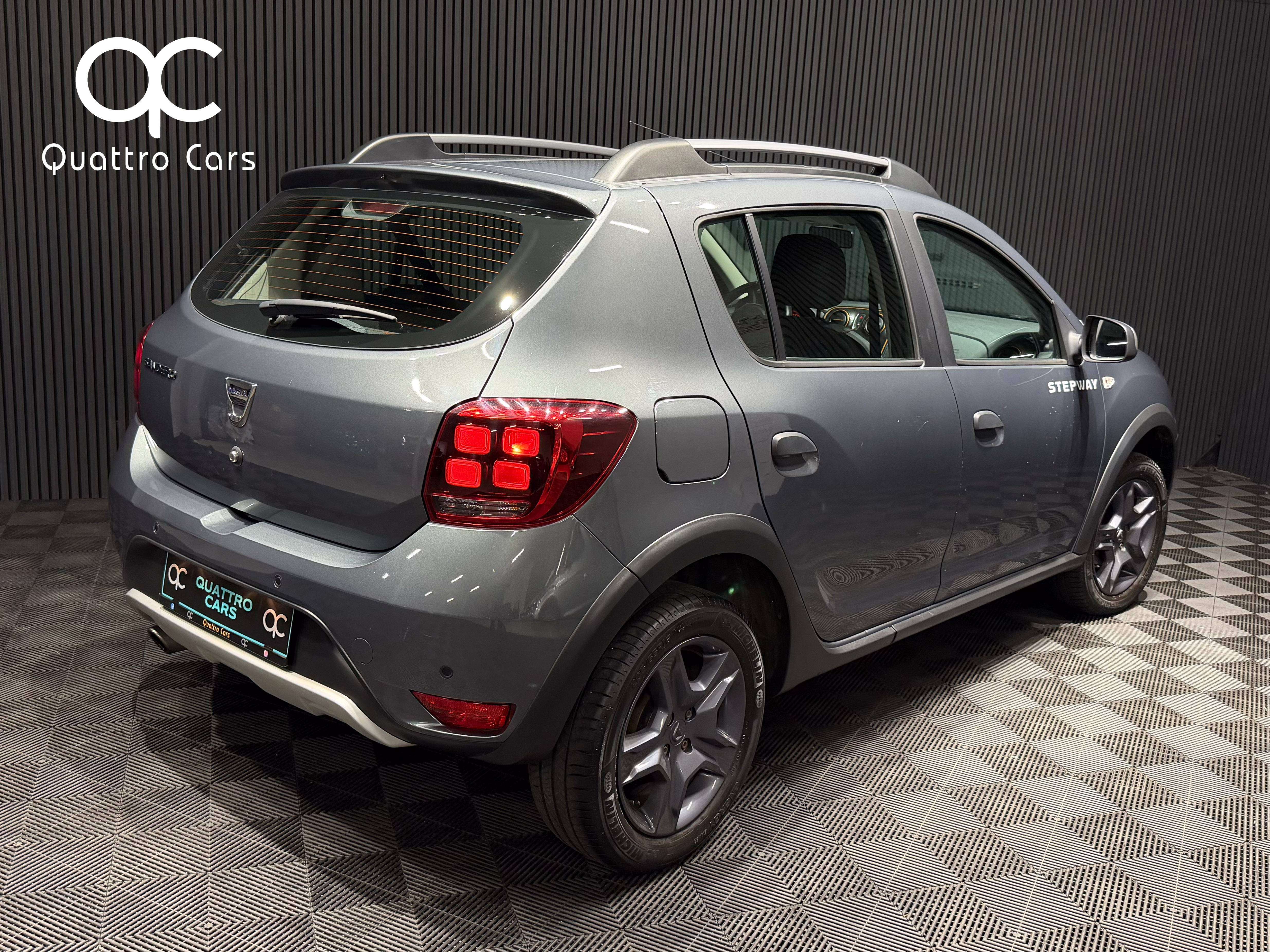 Dacia Sandero Stepway 0.9 TCe - 1ere Main - Gps - Clim