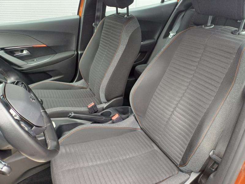 Peugeot 2008 /