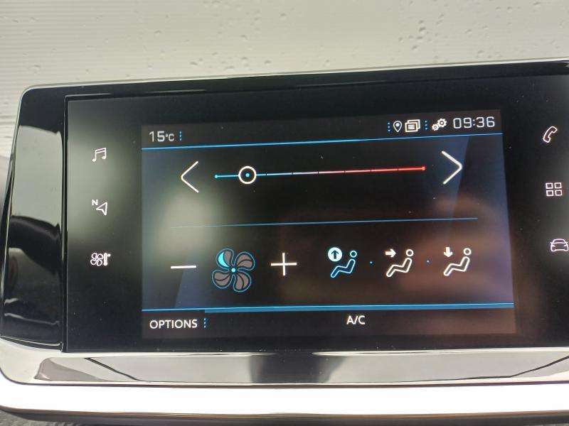 Peugeot 2008 /