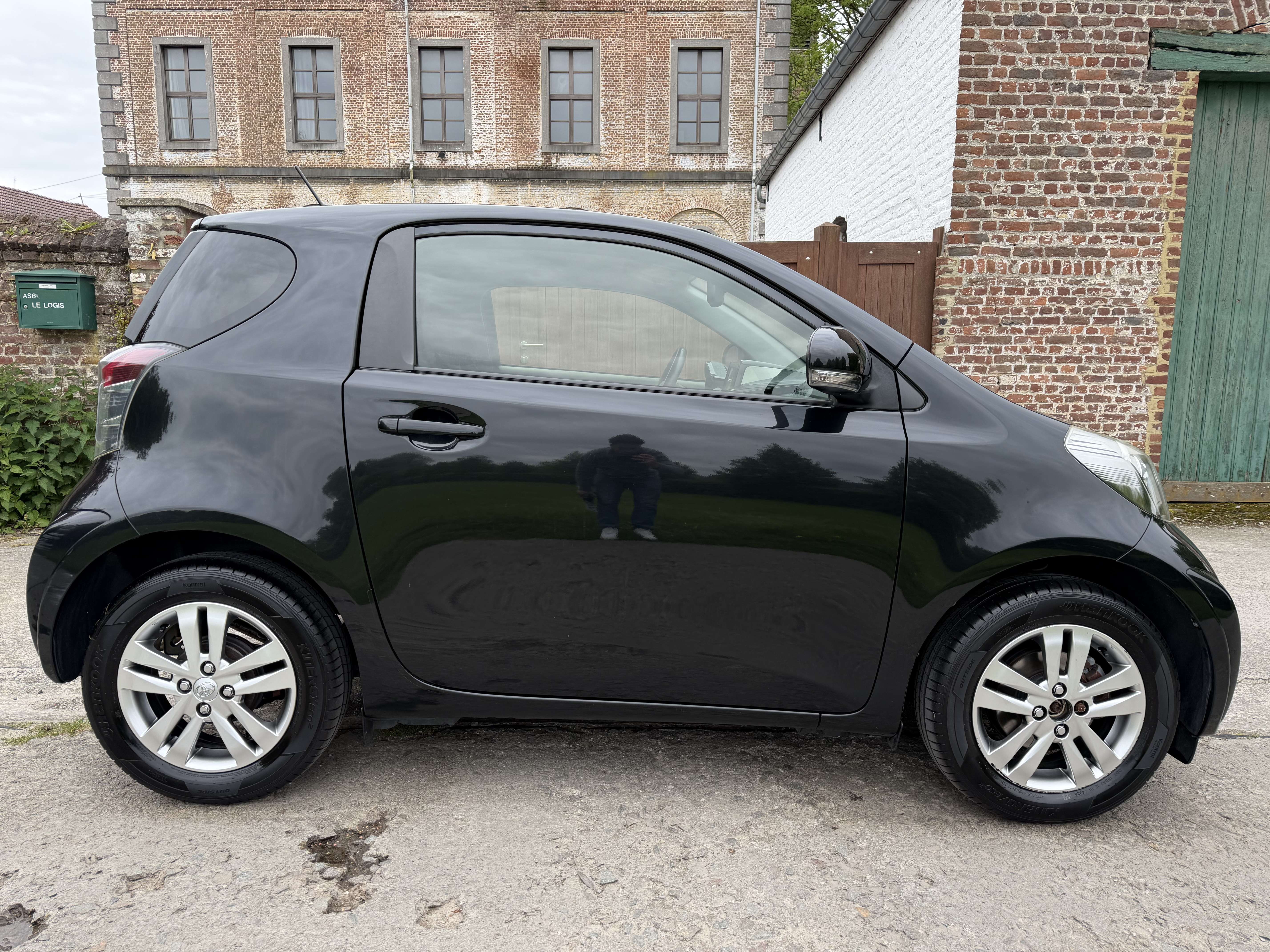 Toyota iQ 1.0i VVT-i *BOITE AUTO*GPS*CLIM*GARANTIE*