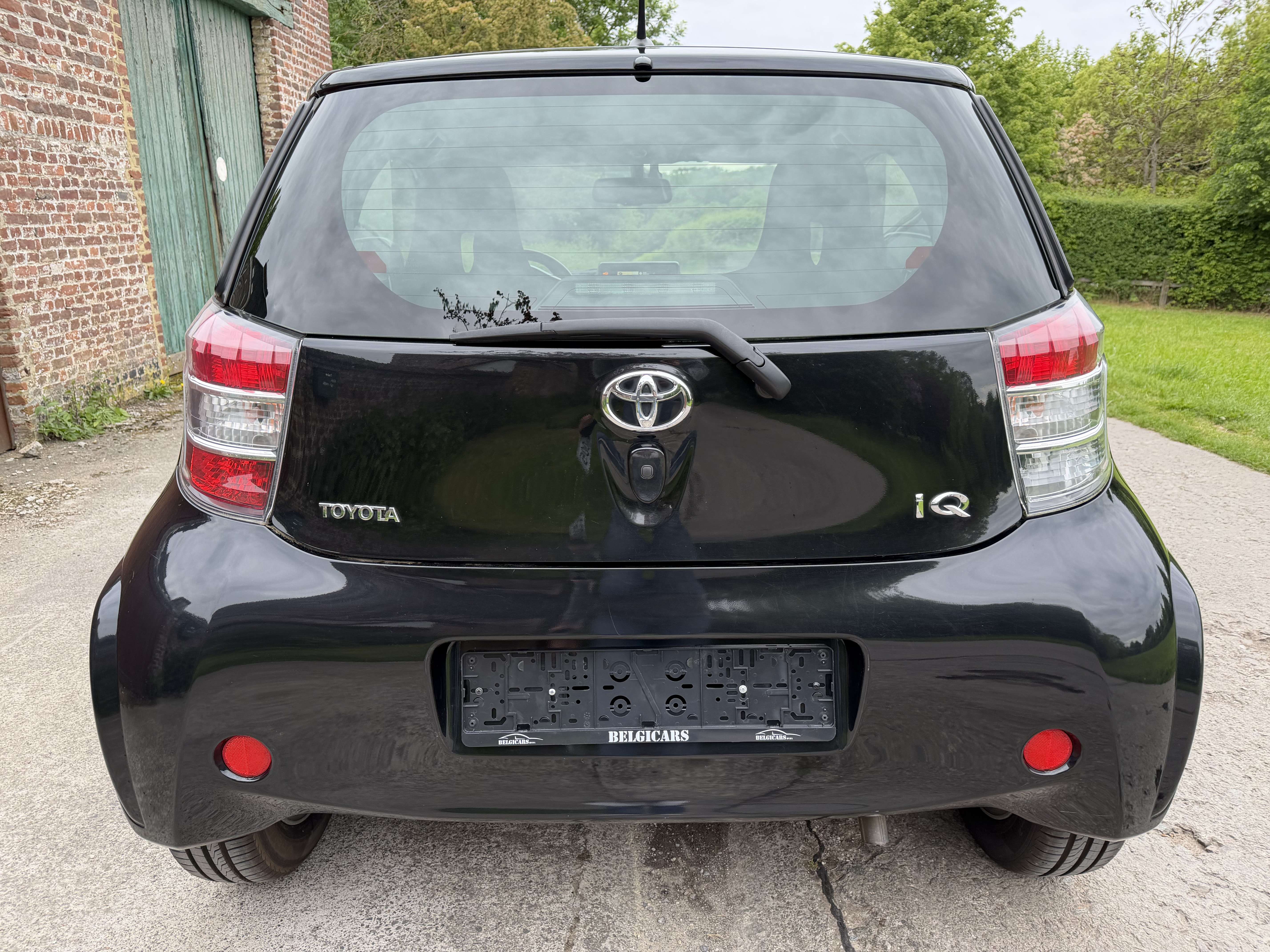 Toyota iQ 1.0i VVT-i *BOITE AUTO*GPS*CLIM*GARANTIE*