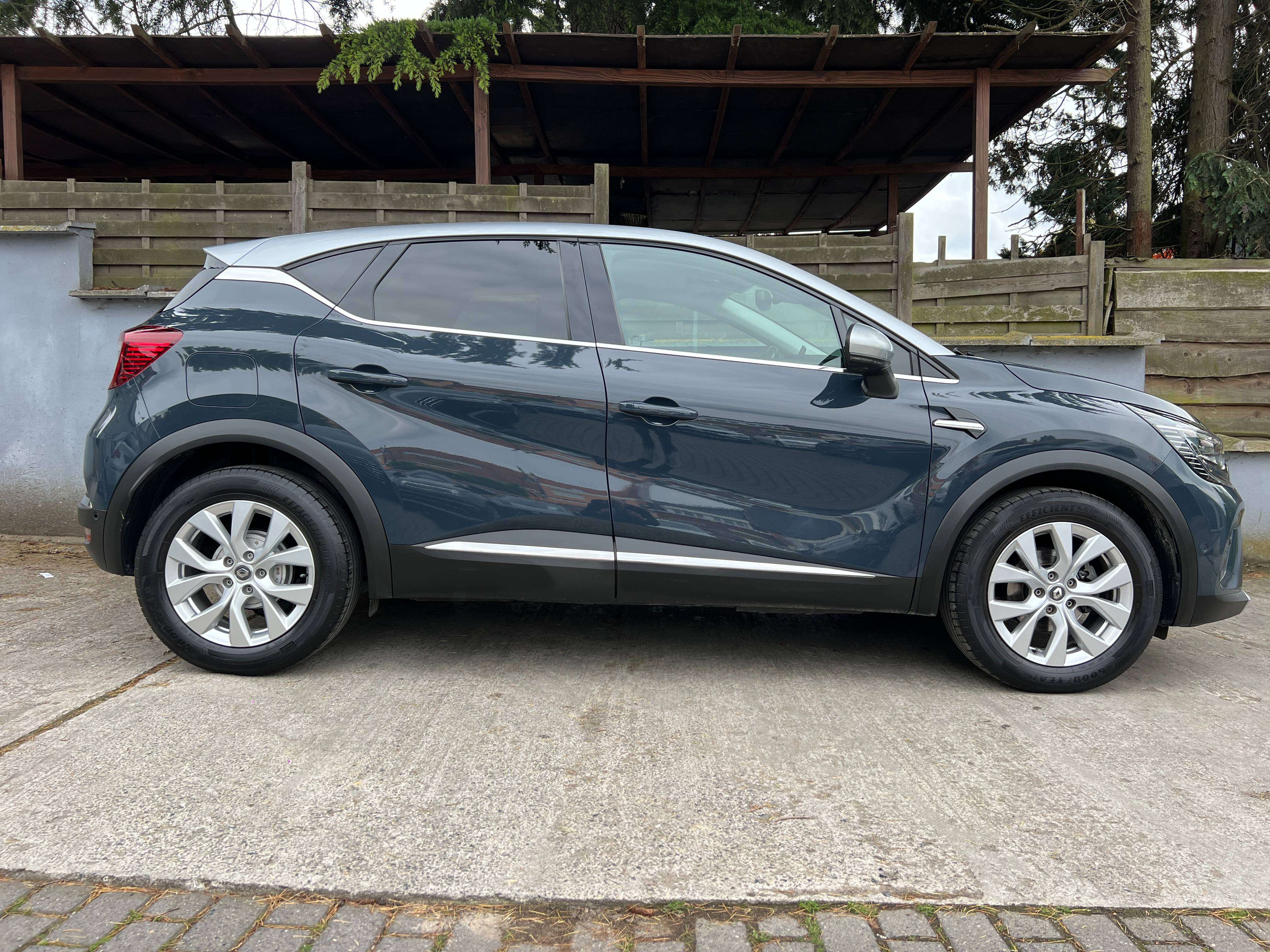 Renault Captur 1.0 TCe Intens /CarPlay/Led/Cam 360°/cuir/navig/