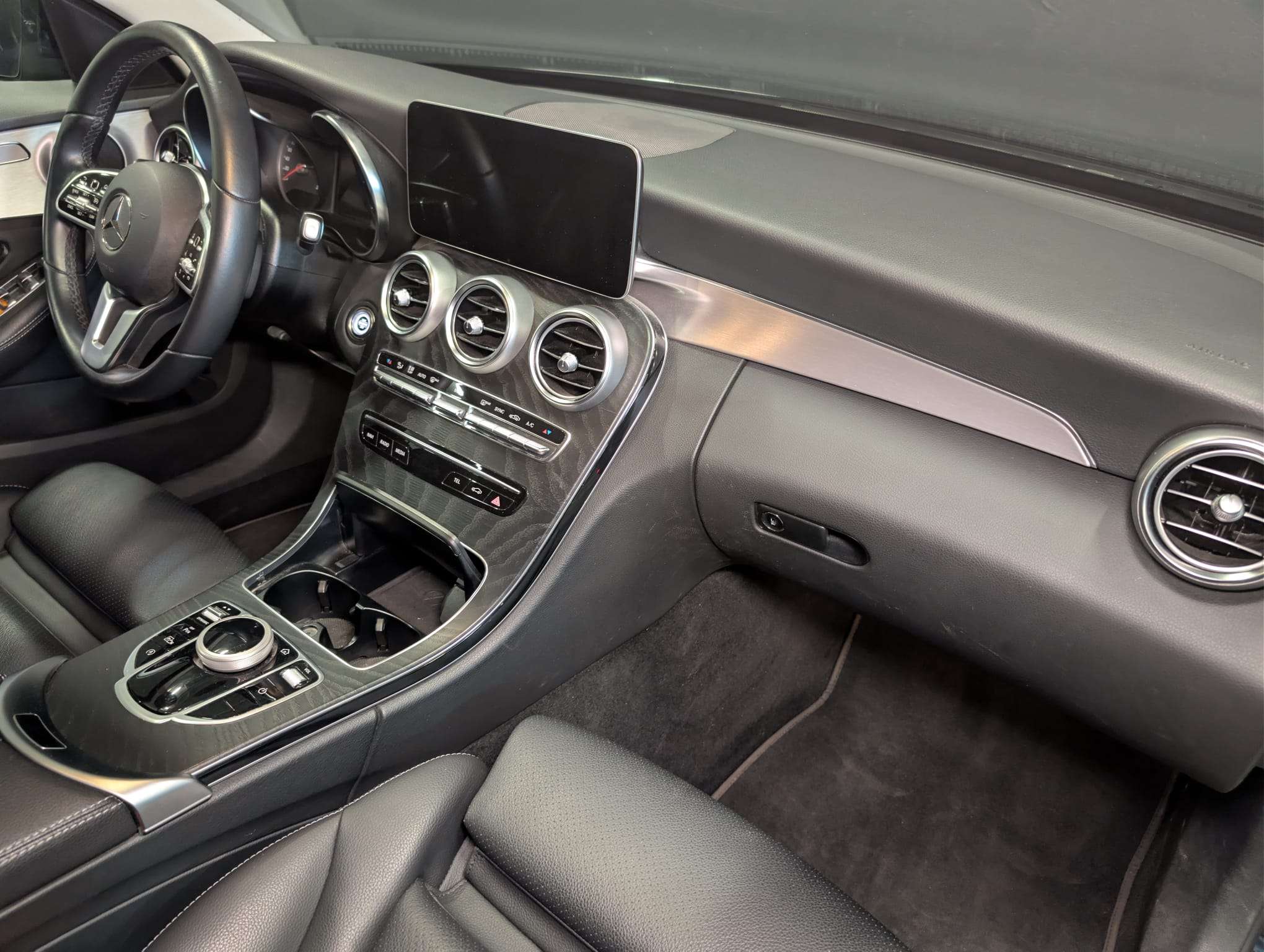 Mercedes-Benz C 180 d Business Solution — Cuir — Sièges chauffants — Caméra