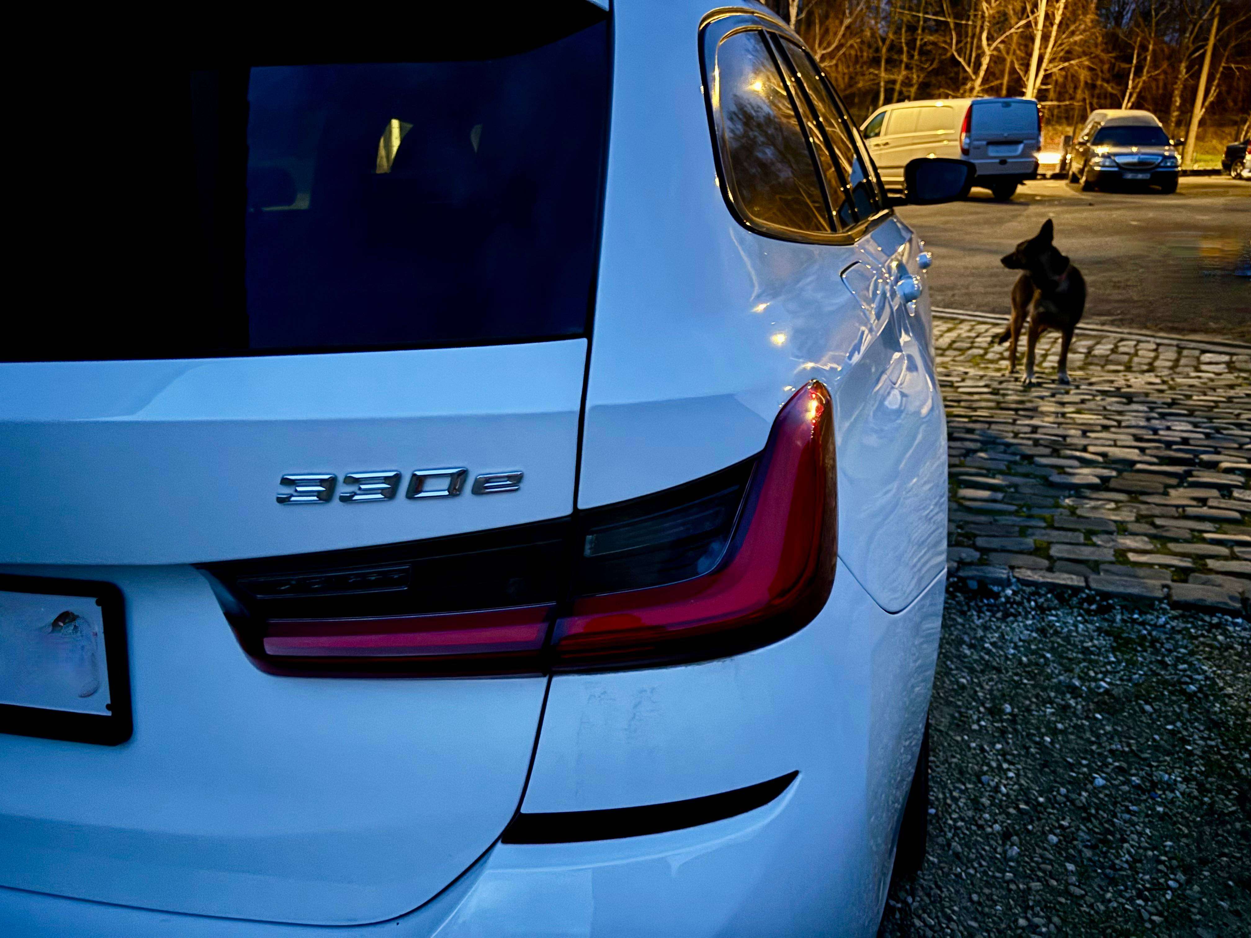 BMW 330 Touring 330 E Xdrive  PHEV " car-pass " TVAc