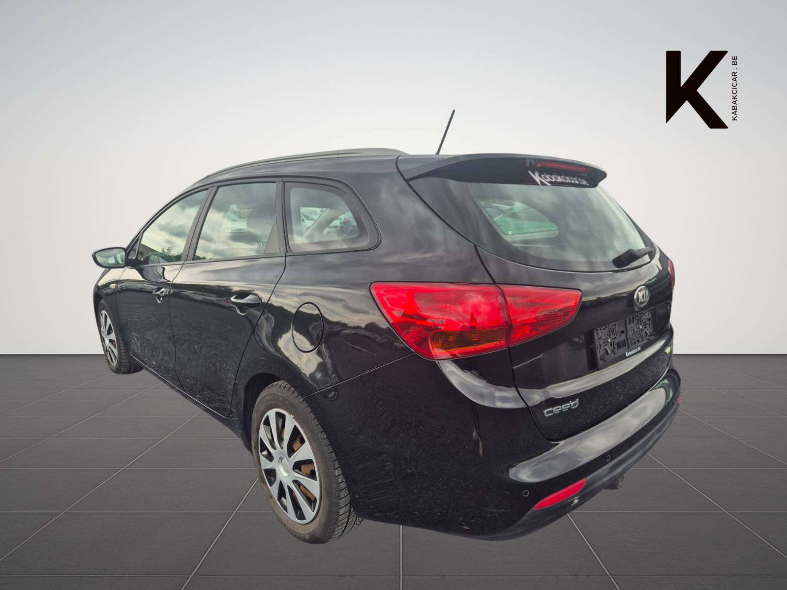 Kia Ceed SW / cee'd SW 1.6 CRDi Mind / Camera / GPS / USB / Garantie 12M