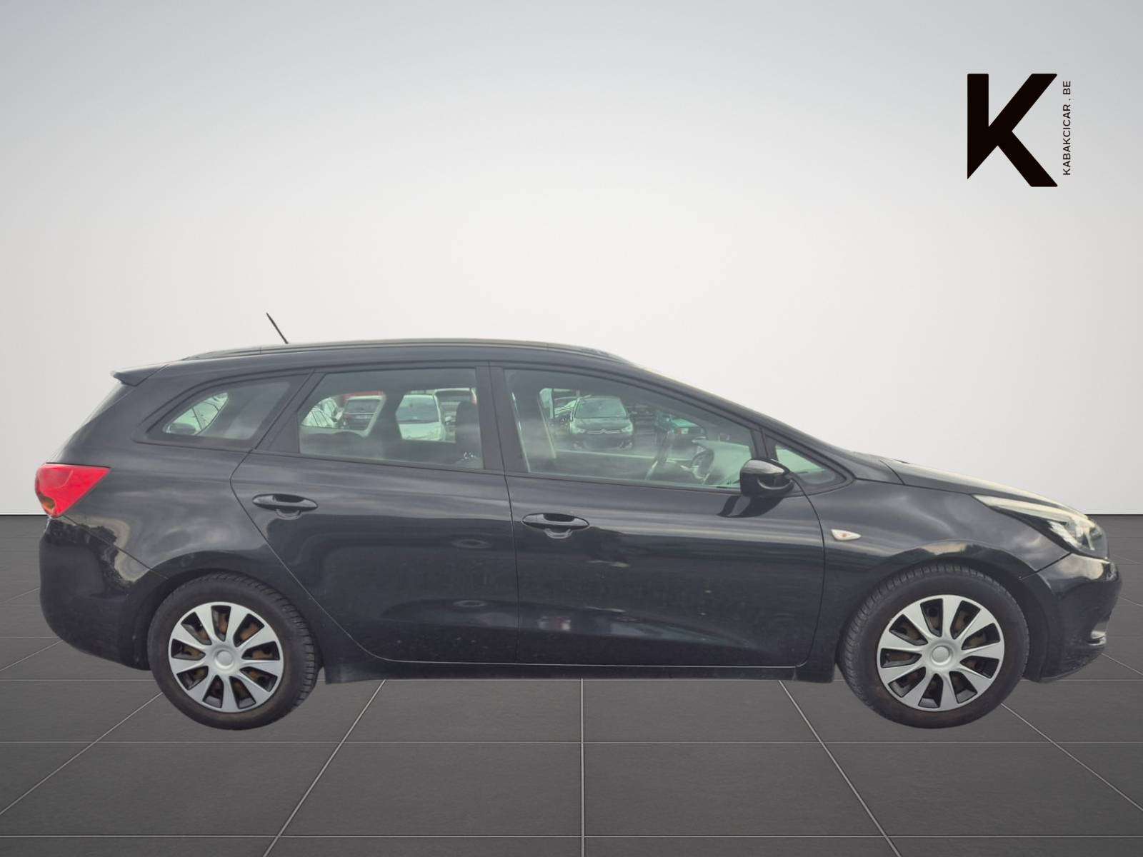 Kia Ceed SW / cee'd SW 1.6 CRDi Mind / Camera / GPS / USB / Garantie 12M
