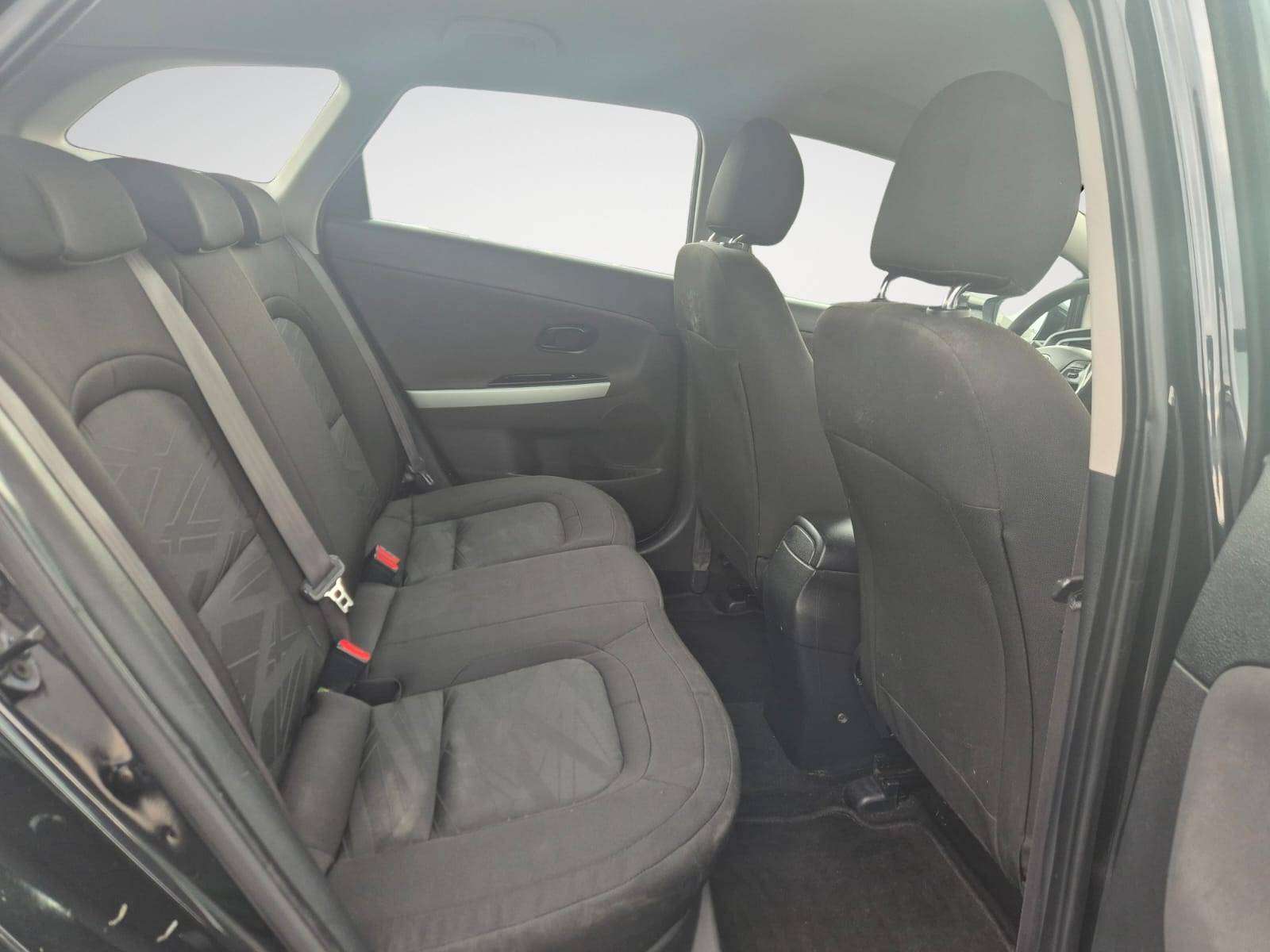 Kia Ceed SW / cee'd SW 1.6 CRDi Mind / Camera / GPS / USB / Garantie 12M