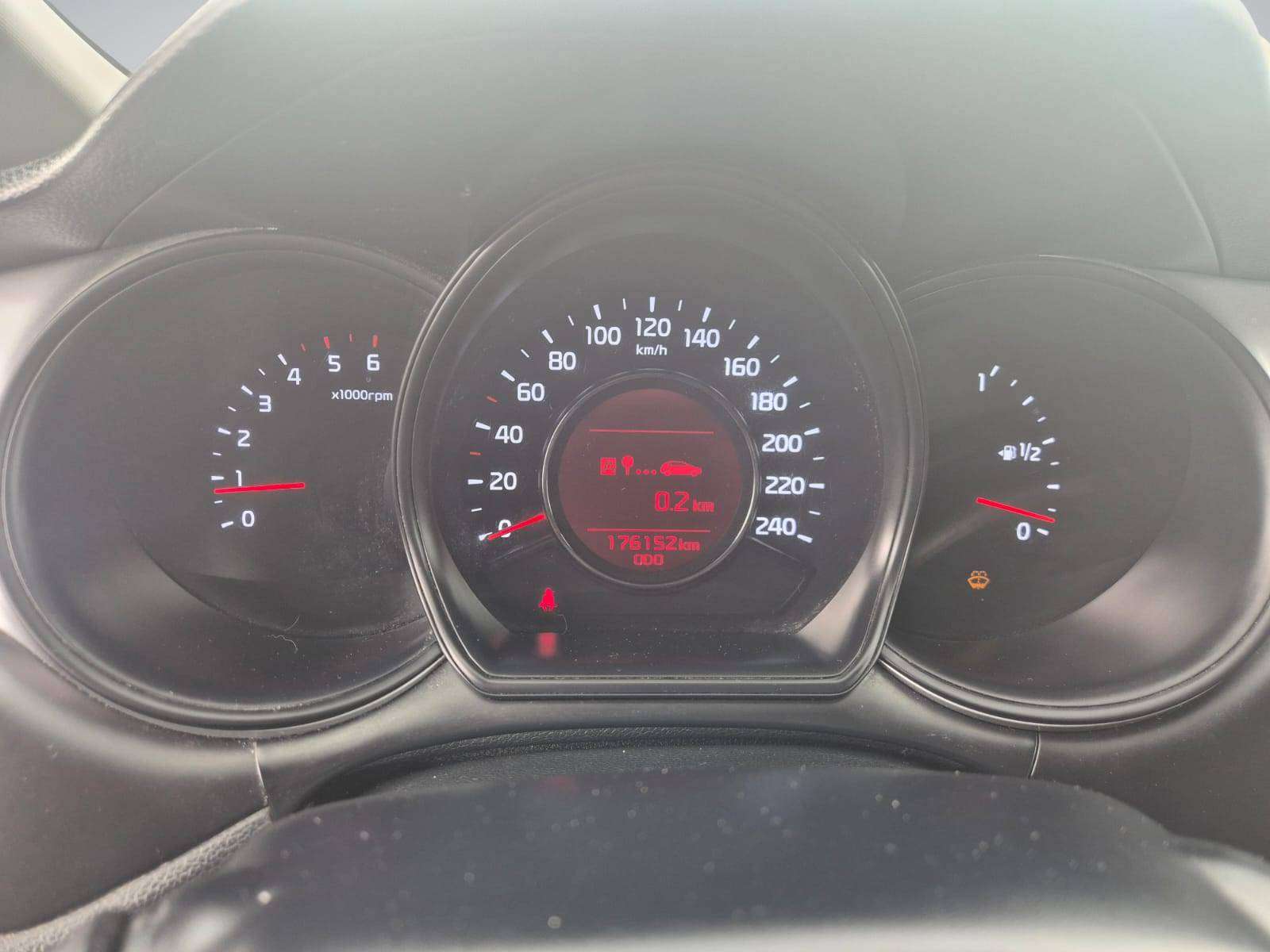 Kia Ceed SW / cee'd SW 1.6 CRDi Mind / Camera / GPS / USB / Garantie 12M