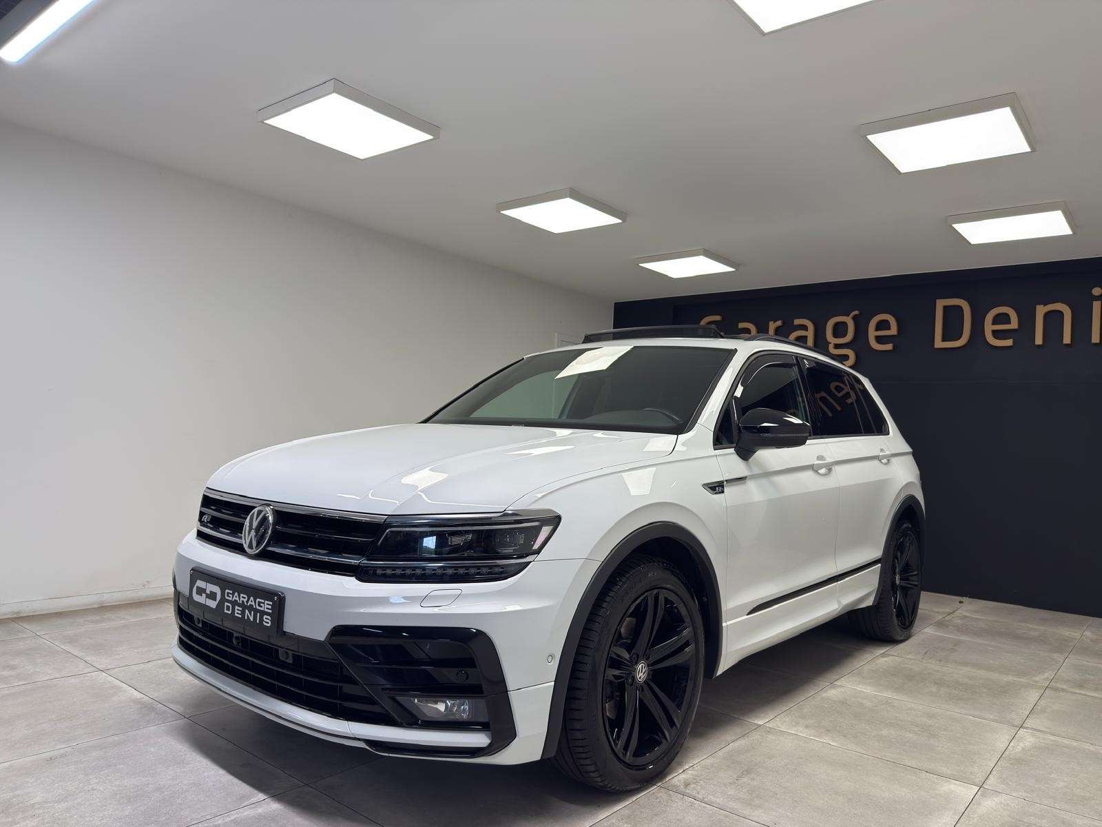 Volkswagen Tiguan 2.0 TDI R-Line**TOIT OUVRANT**BOITE AUTO**GPS**GAR