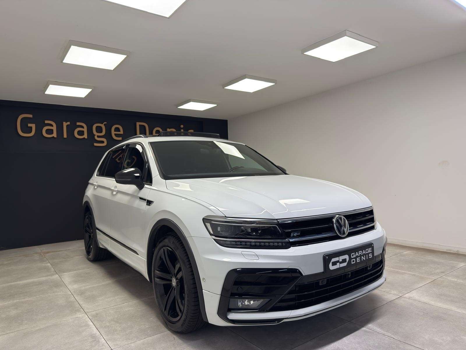 Volkswagen Tiguan 2.0 TDI R-Line**TOIT OUVRANT**BOITE AUTO**GPS**GAR