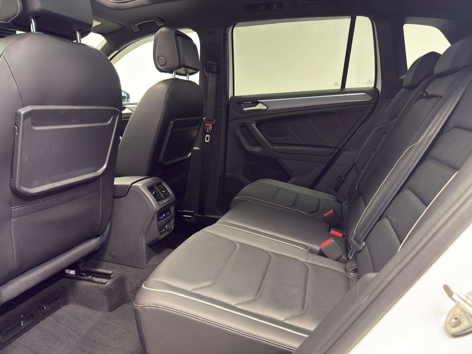 Volkswagen Tiguan 2.0 TDI R-Line**TOIT OUVRANT**BOITE AUTO**GPS**GAR