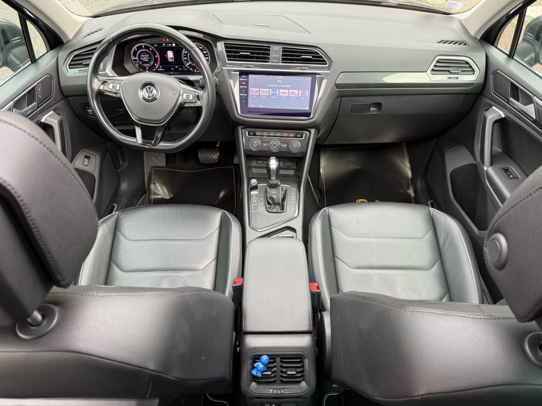 Volkswagen Tiguan CARAT II 2.0 TDi DSG7 150 cv Boîte auto