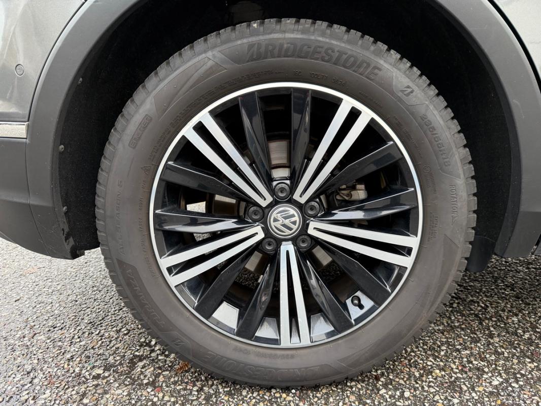 Volkswagen Tiguan CARAT II 2.0 TDi DSG7 150 cv Boîte auto