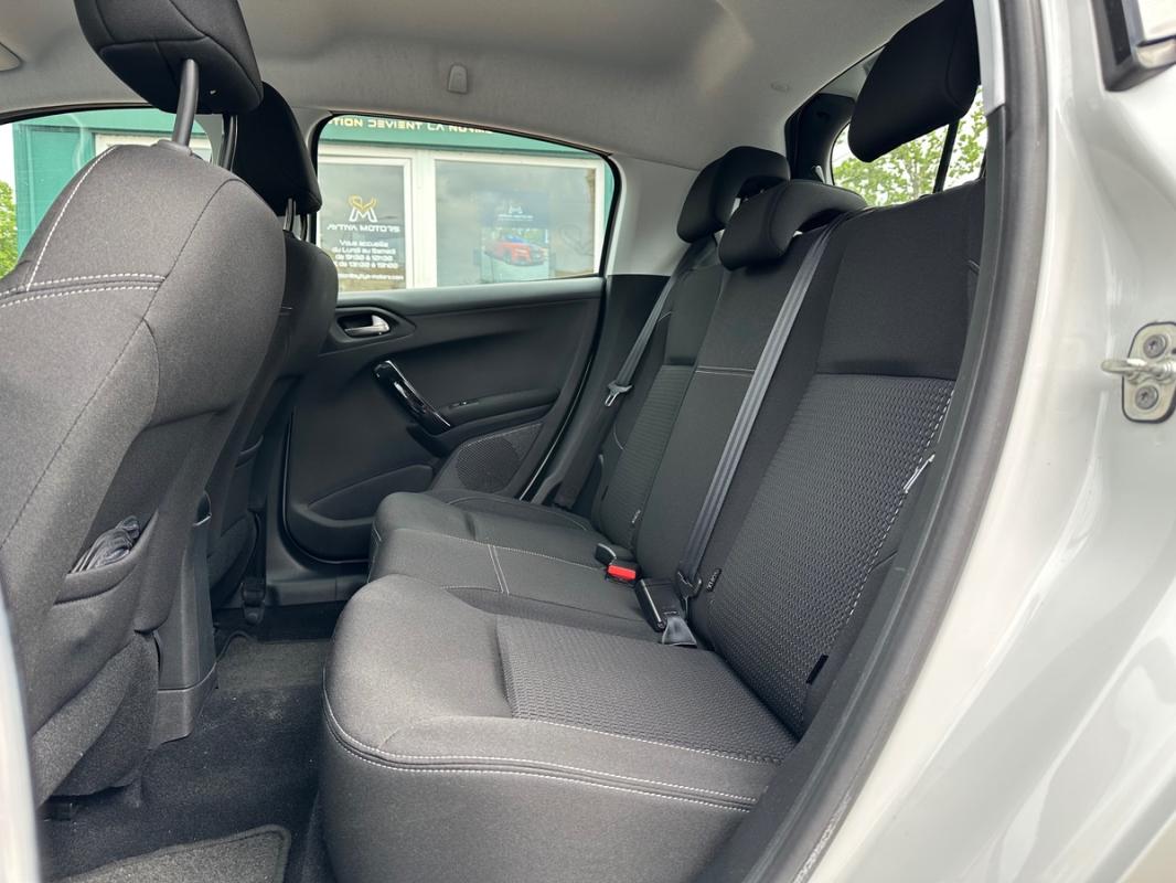 Peugeot 208 1.2 110ch Allure S&S 5P