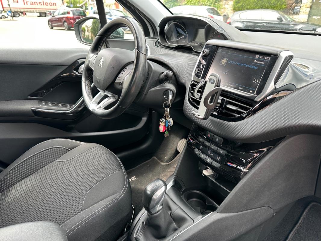 Peugeot 208 1.2 110ch Allure S&S 5P