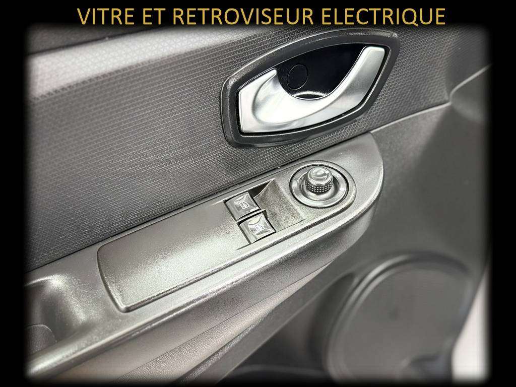 Renault Clio BREAK 1.2 ESSENCE 83.000KM ‼️GARANTIE 1A N CTOK‼️