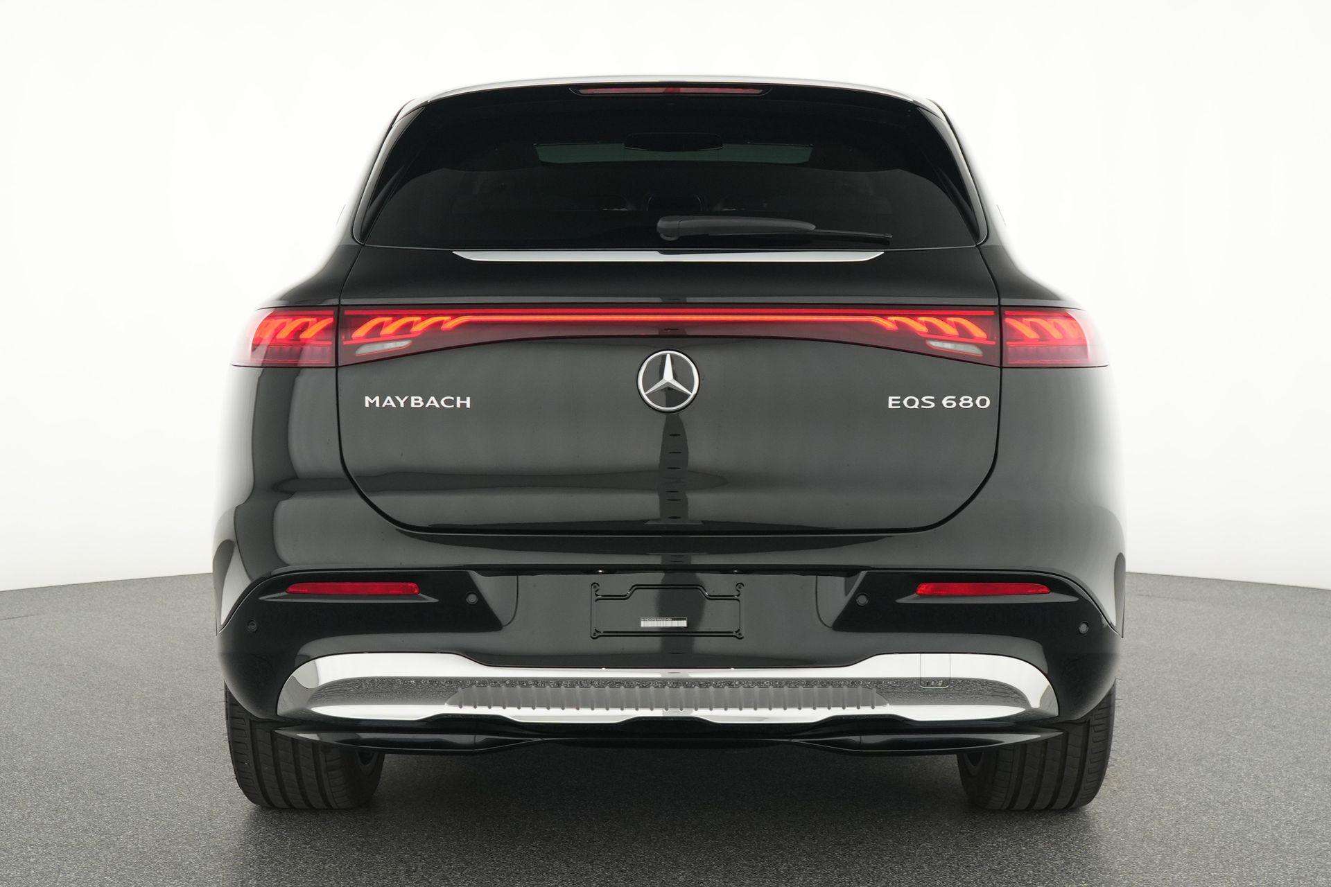 Mercedes-Benz EQS SUV 680 Mercedes-Maybach EQS SUV 680