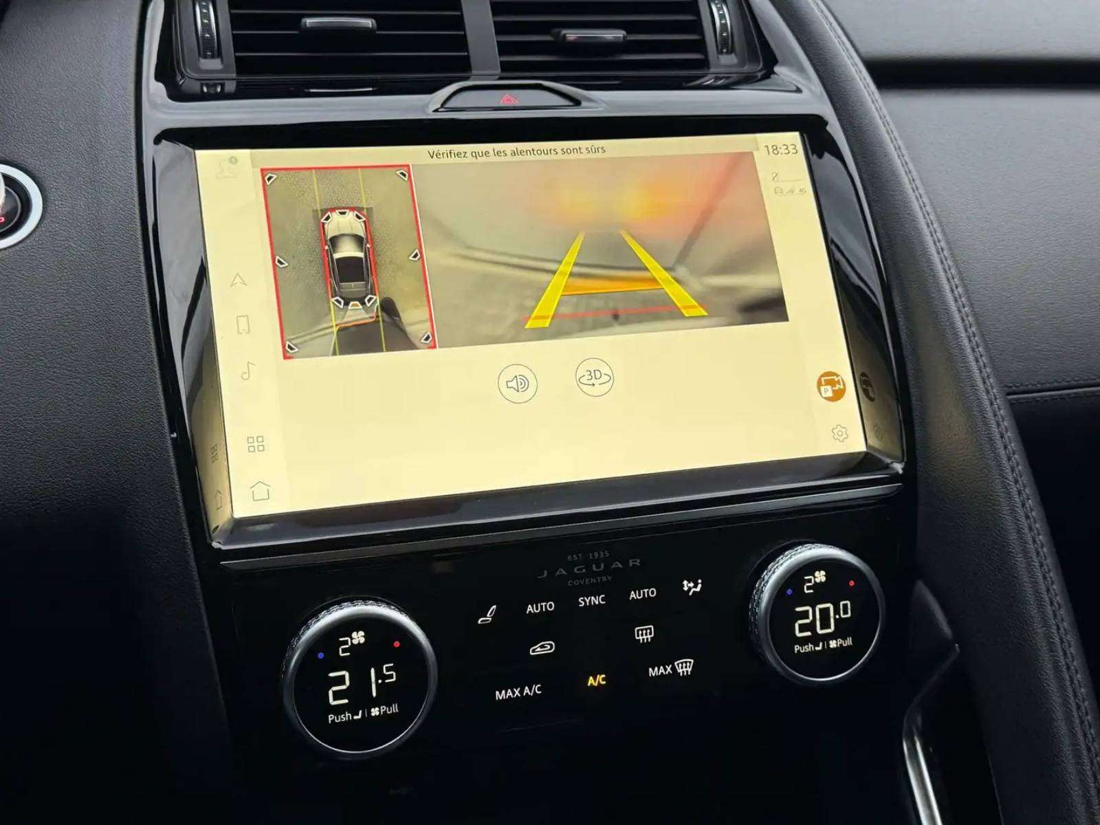 Jaguar E-Pace 1.5 T MHEV P160 // GPS // CAMERA // GARANTIE