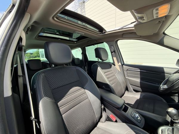 Renault Grand Scenic III 1.6 DCI 130 ENERGY BOSE EDITION 7PL ECO2