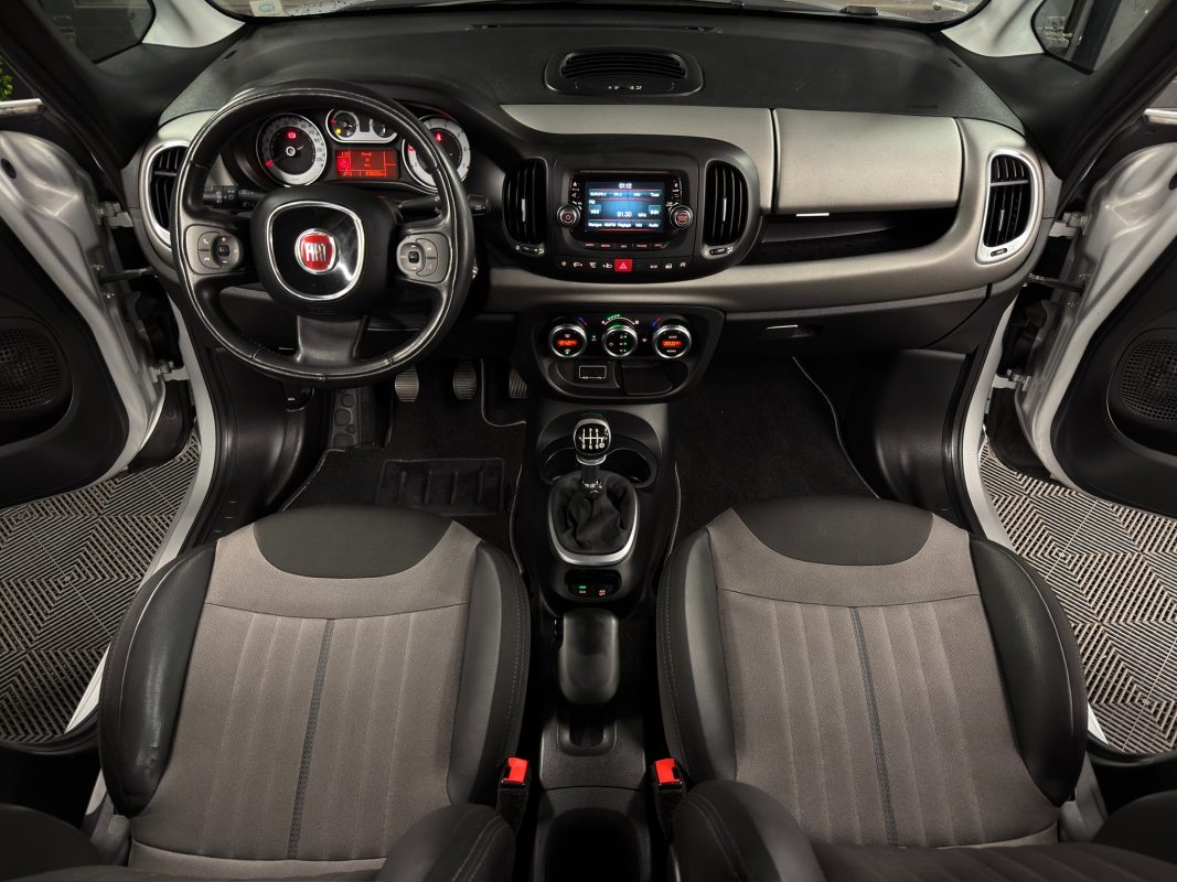 Fiat 500 L LIVING LOUNGE 0.9 TWINAIR 105 Cv S/S TOIT OUVRANT GPS CAMERA CRIT AIR 1 - GARANTIE AN