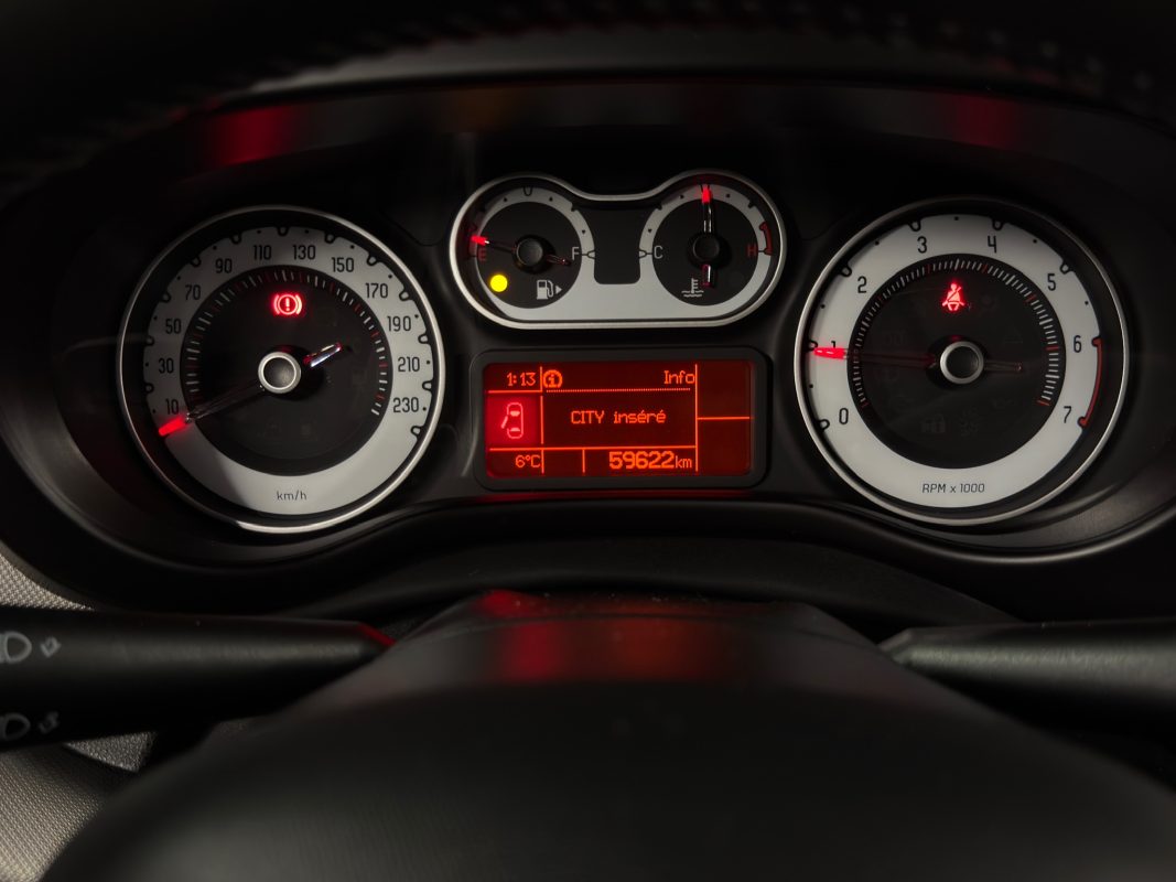 Fiat 500 L LIVING LOUNGE 0.9 TWINAIR 105 Cv S/S TOIT OUVRANT GPS CAMERA CRIT AIR 1 - GARANTIE AN