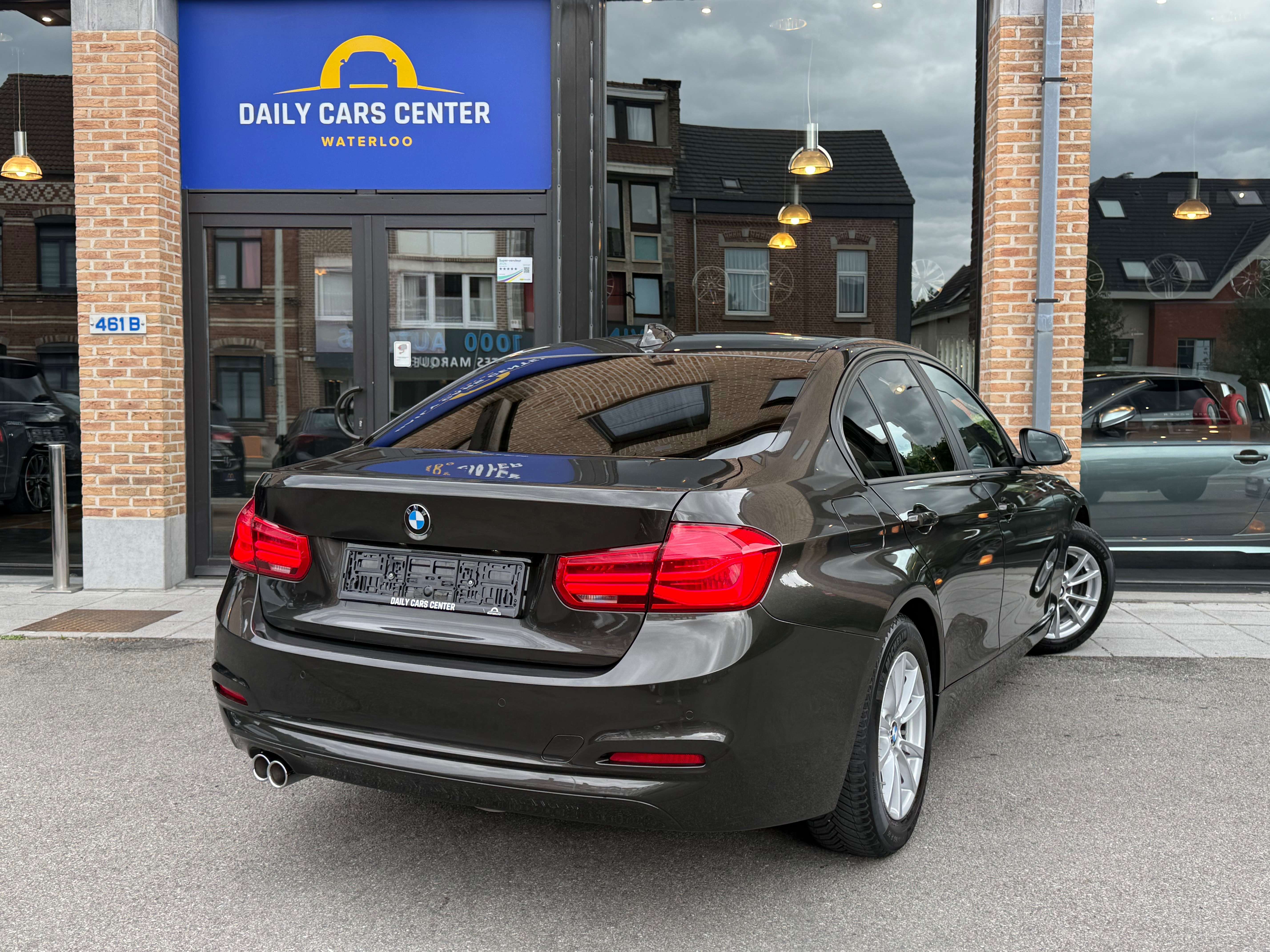 BMW 320 dAuto Led I Carnet BMW I Attelage