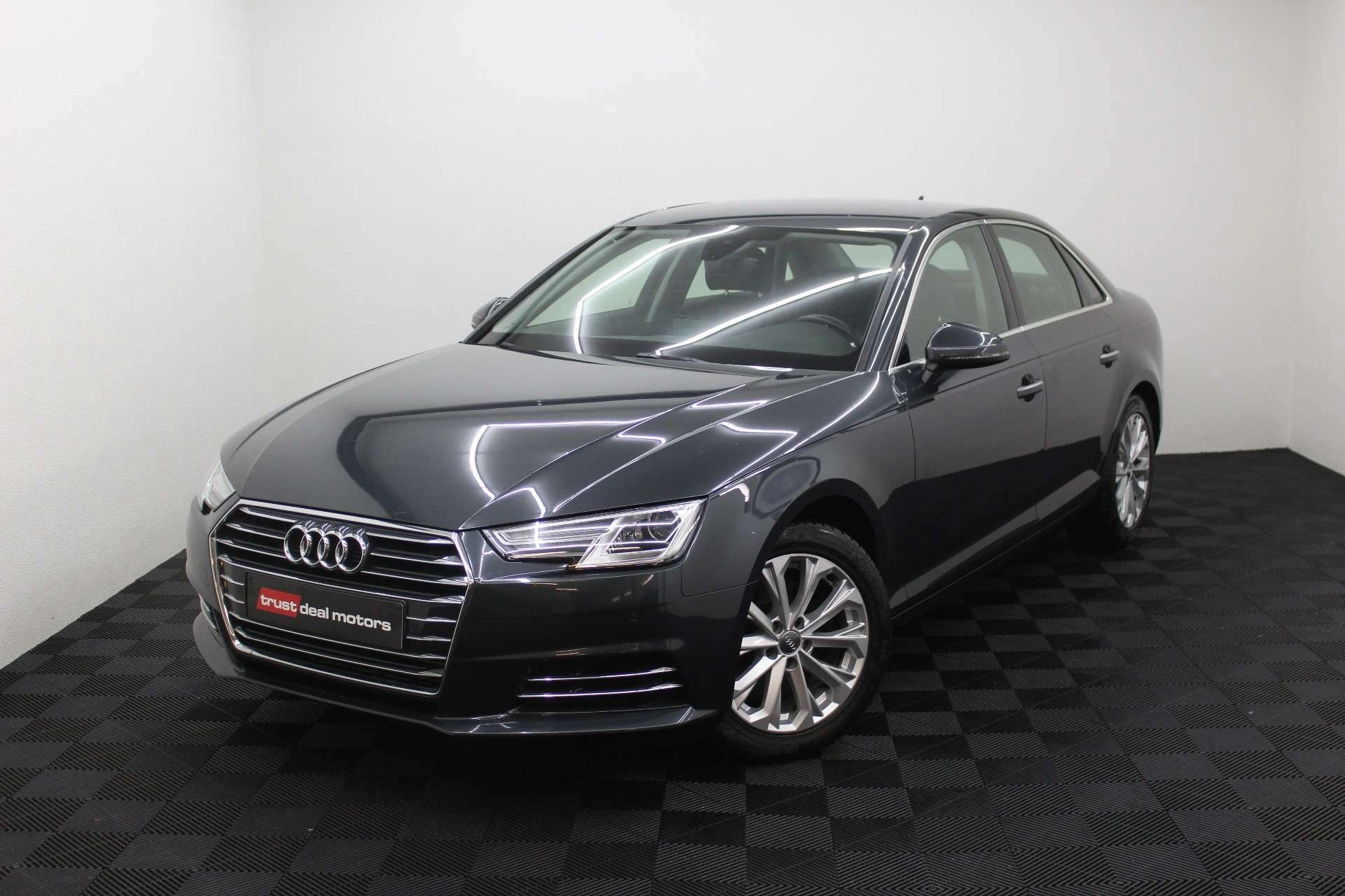 Audi A4 * VERKOCHT * VENDU * SOLD *