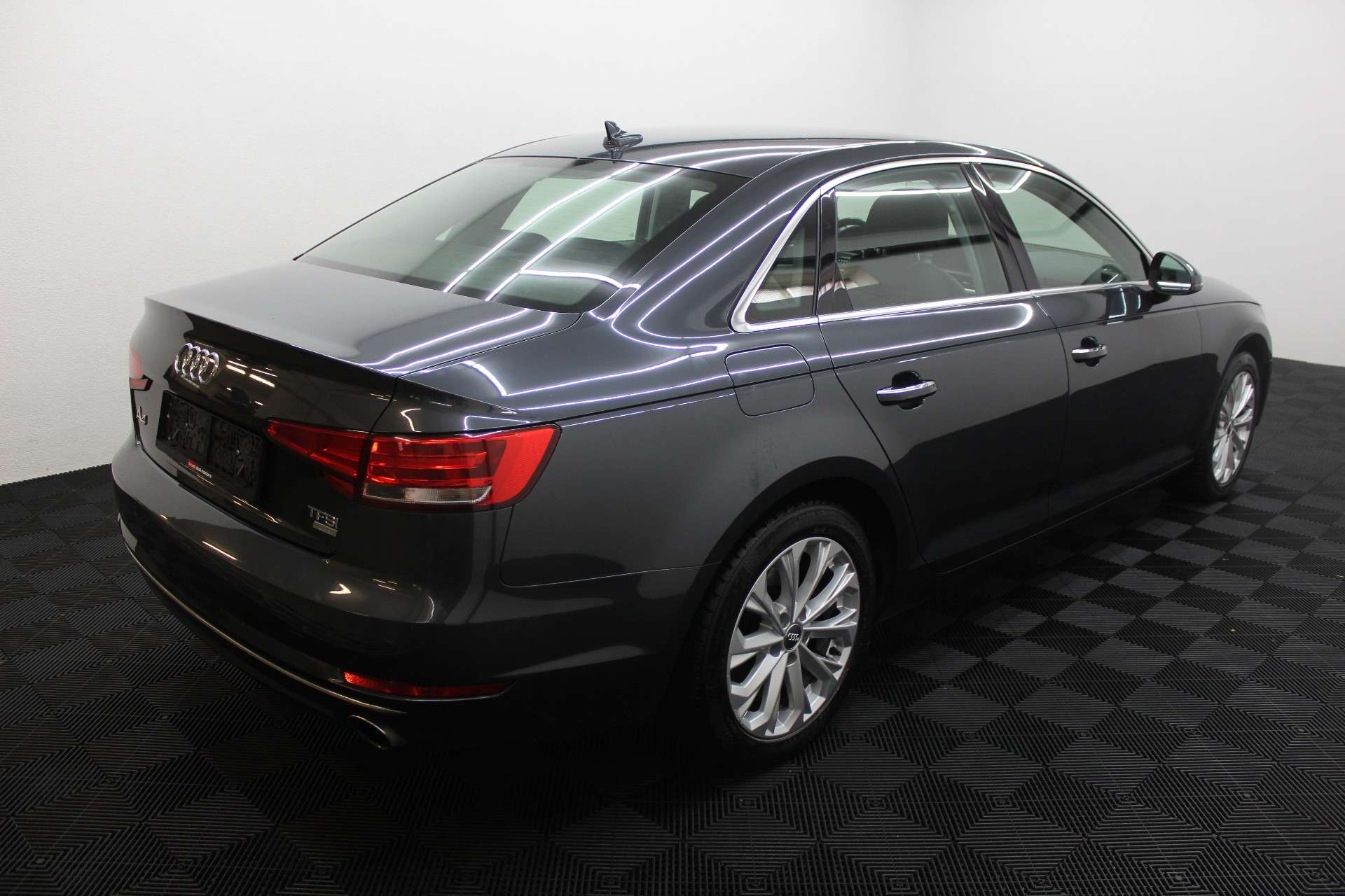Audi A4 * VERKOCHT * VENDU * SOLD *