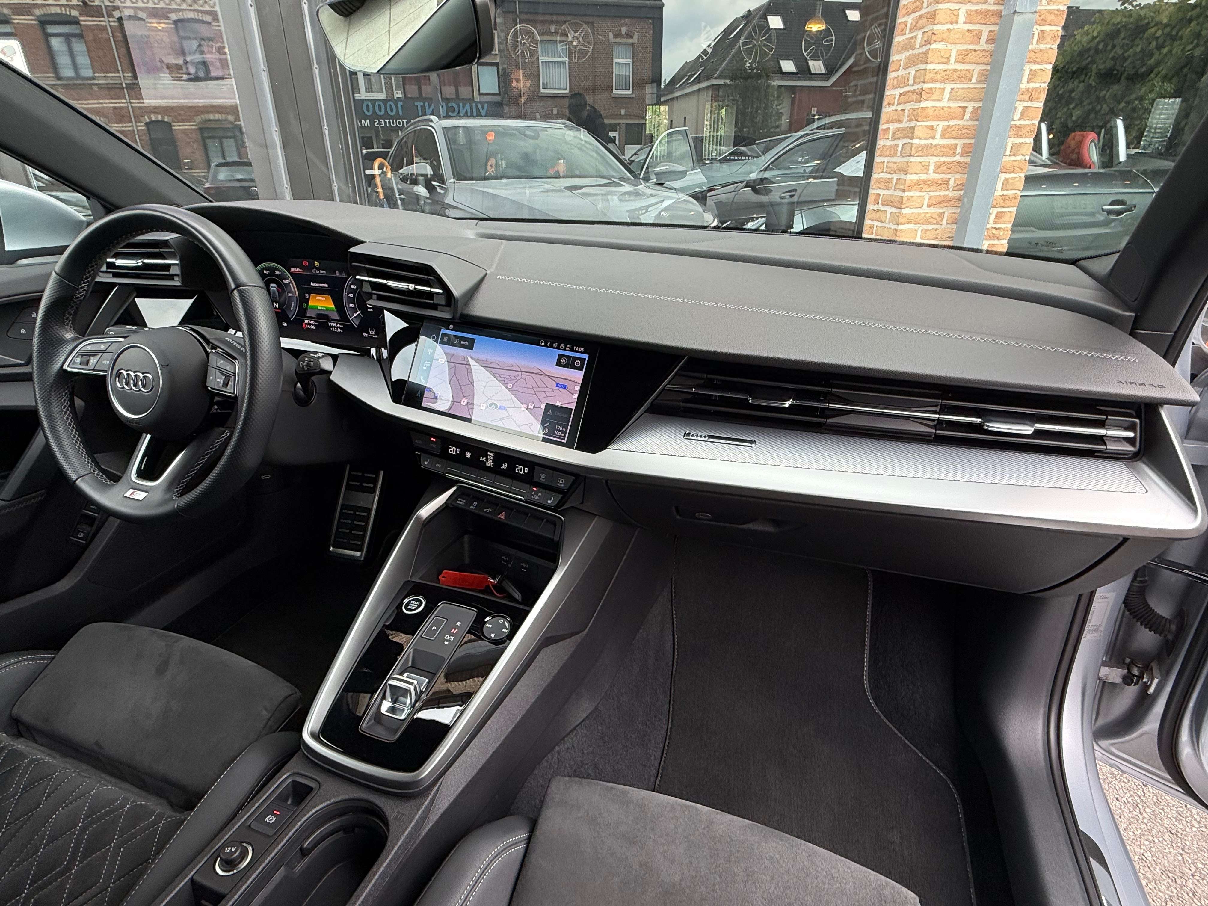 Audi A3 Sportback PHEV 40 TFSI e I S-line intérieur I B&O I Cam I LED I CarPlay