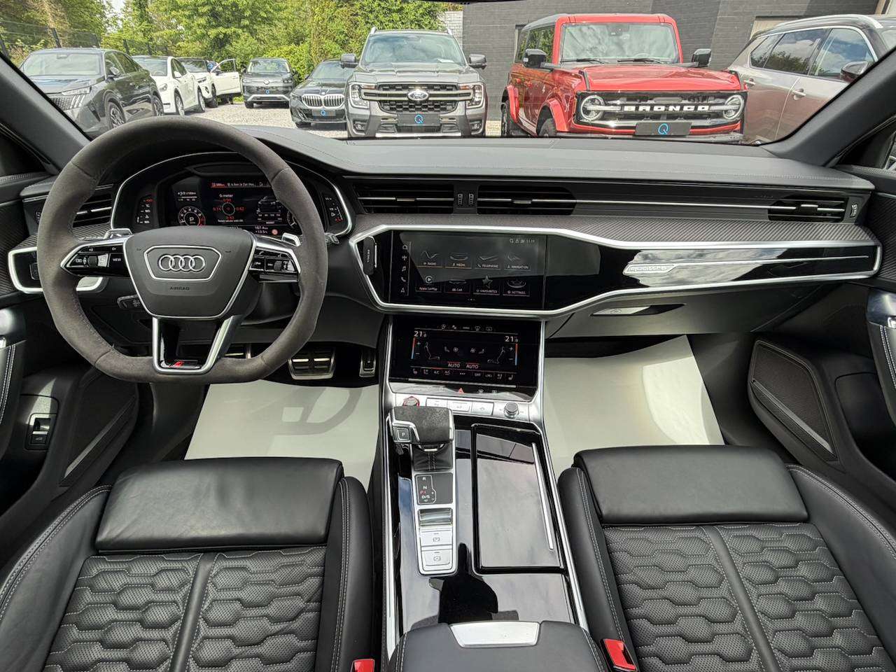 Audi RS6 QUATTRO FULL OPTION COMPLETE AKRAPOVIČ UNIEK