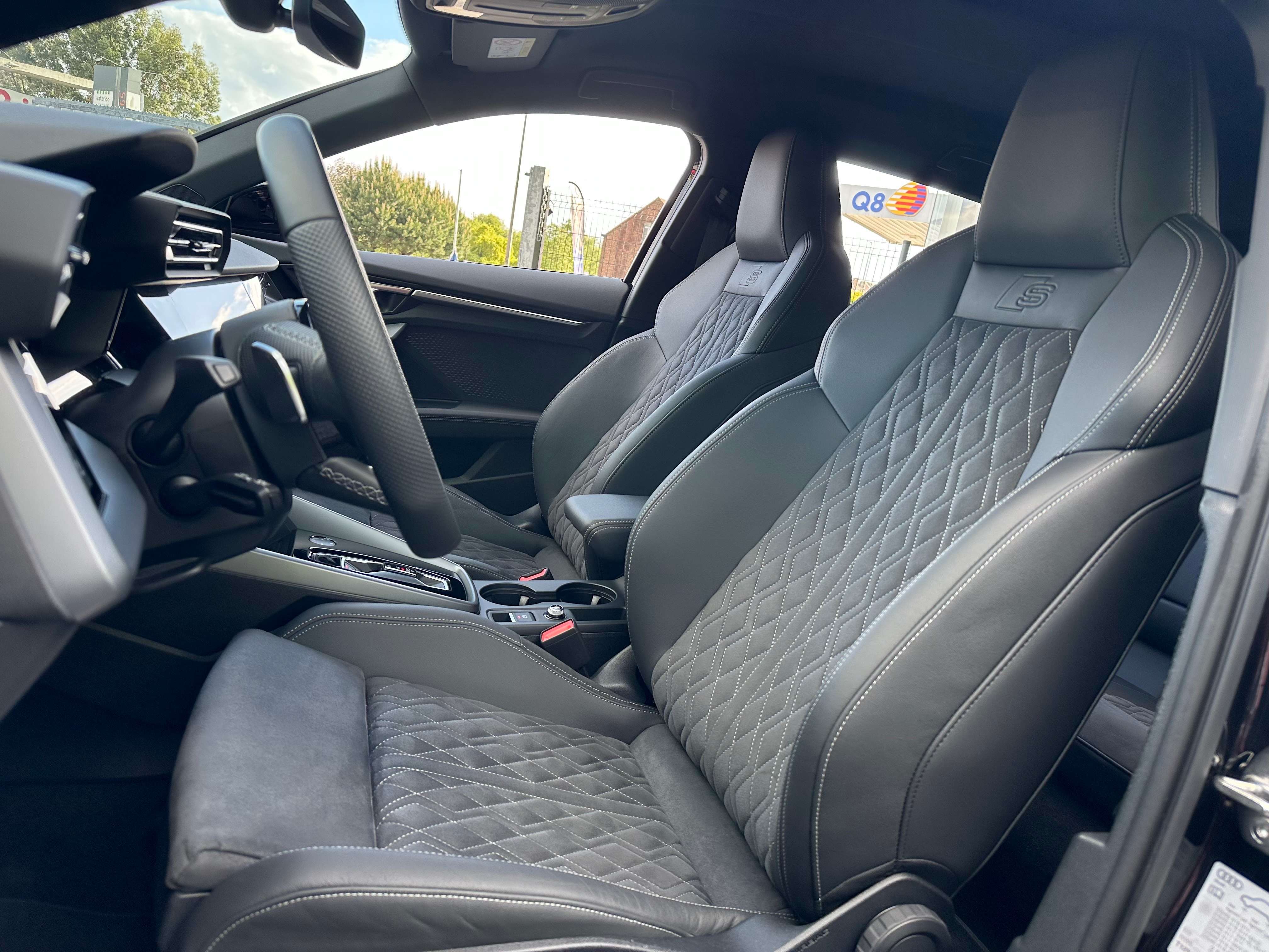 Audi A3 1.5 TFSI*FACELIFT*FULL S-LINE INT/EXT*SONOS*AMBIANT LIGHT*CAMERA*GARANTIE AUDI