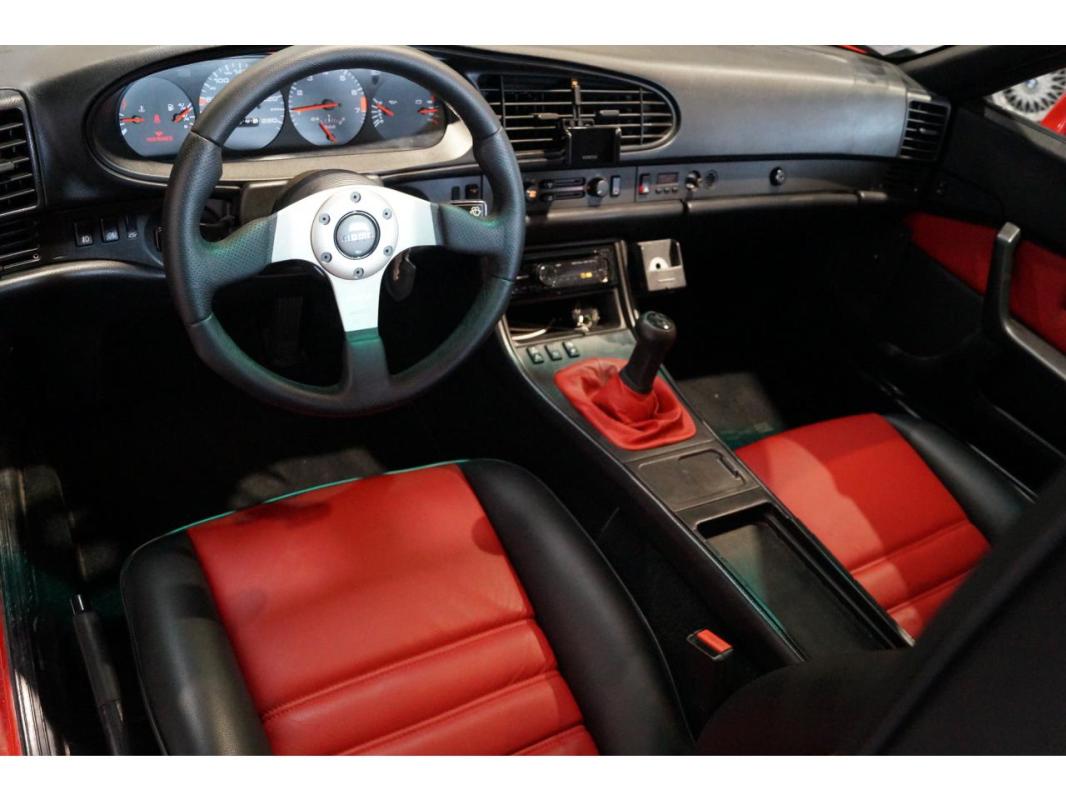 Porsche 944 2.5i Turbo - 220 Coupé 67962 km origine CG Collection
