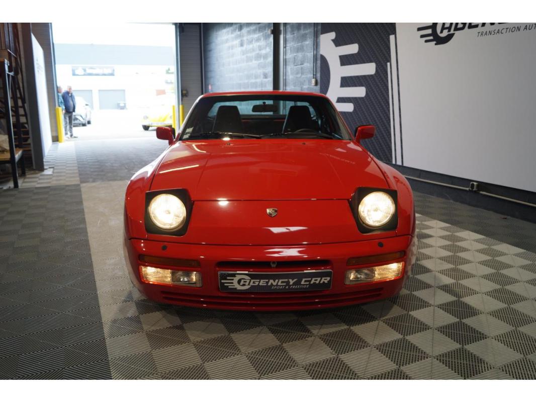 Porsche 944 2.5i Turbo - 220 Coupé 67962 km origine CG Collection