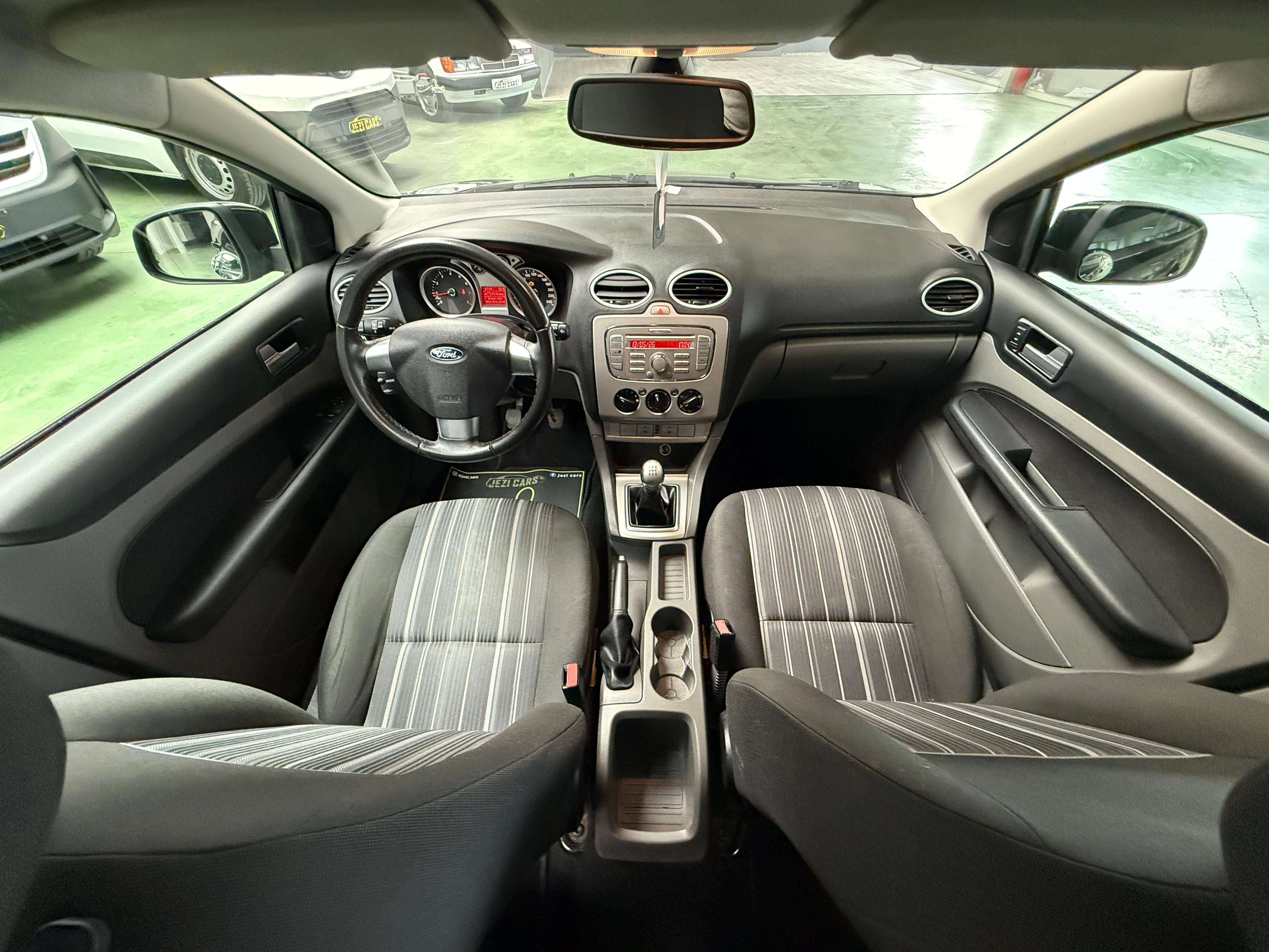 Ford Focus Focus 1.4i Ambiente