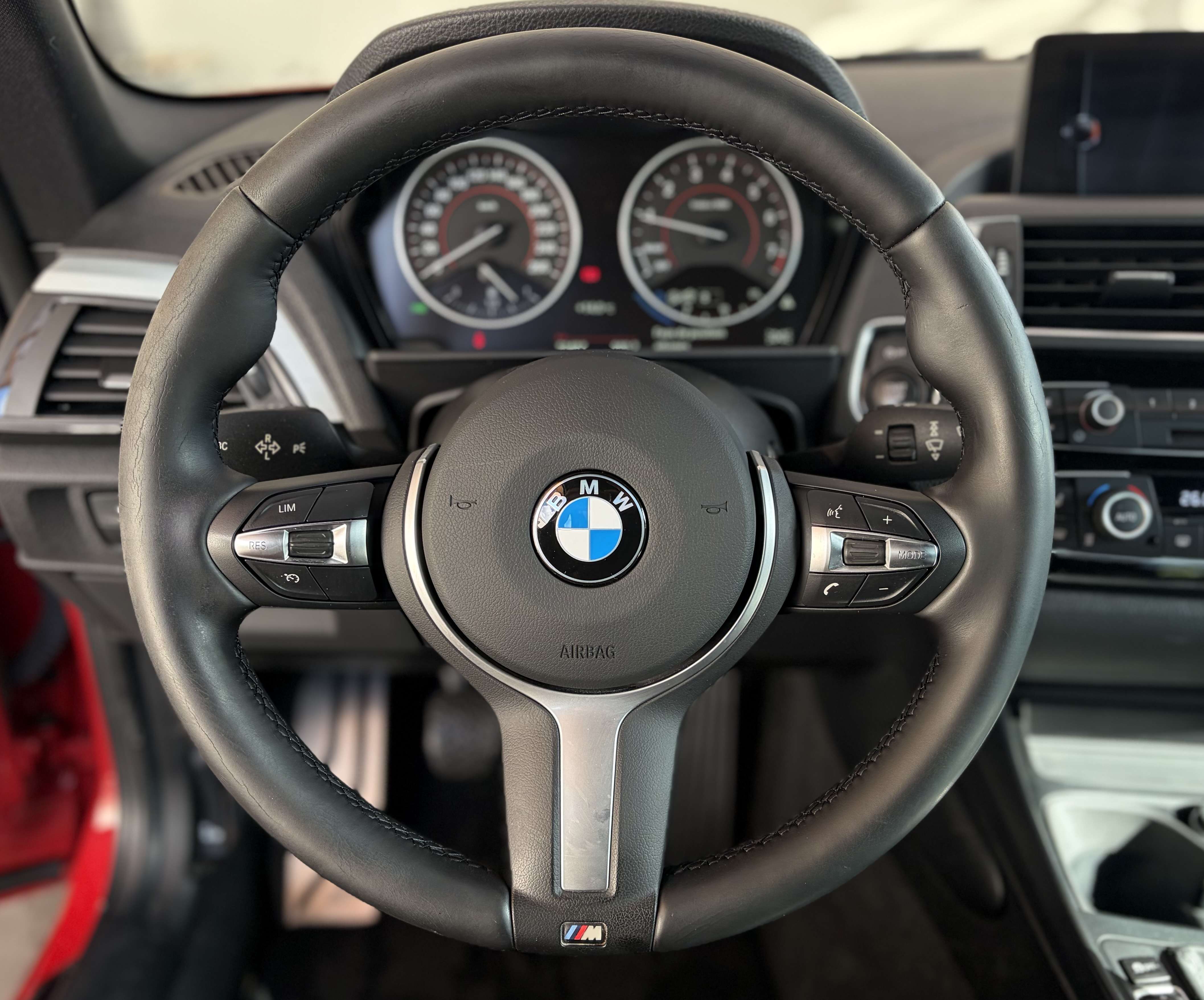 BMW 218 BMW 218i Coupé Pack M