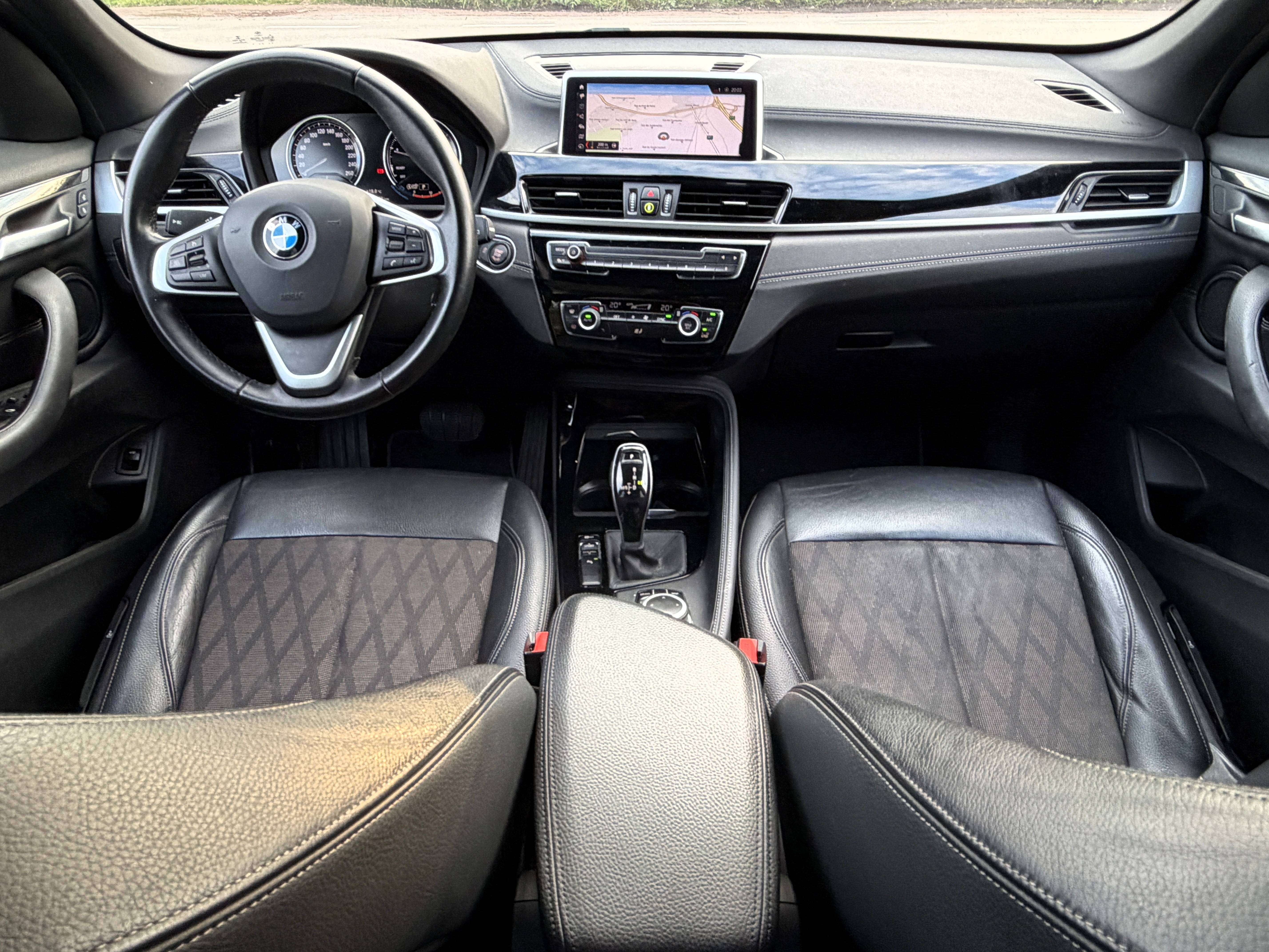 BMW X1 1.5iA sDrive18i xLine NAVI/CAMERA/FULL LED/HISTORIQUE COMPLET