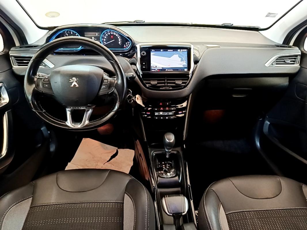 Peugeot 2008 BlueHDi 120 S&S EAT6 Allure Business
